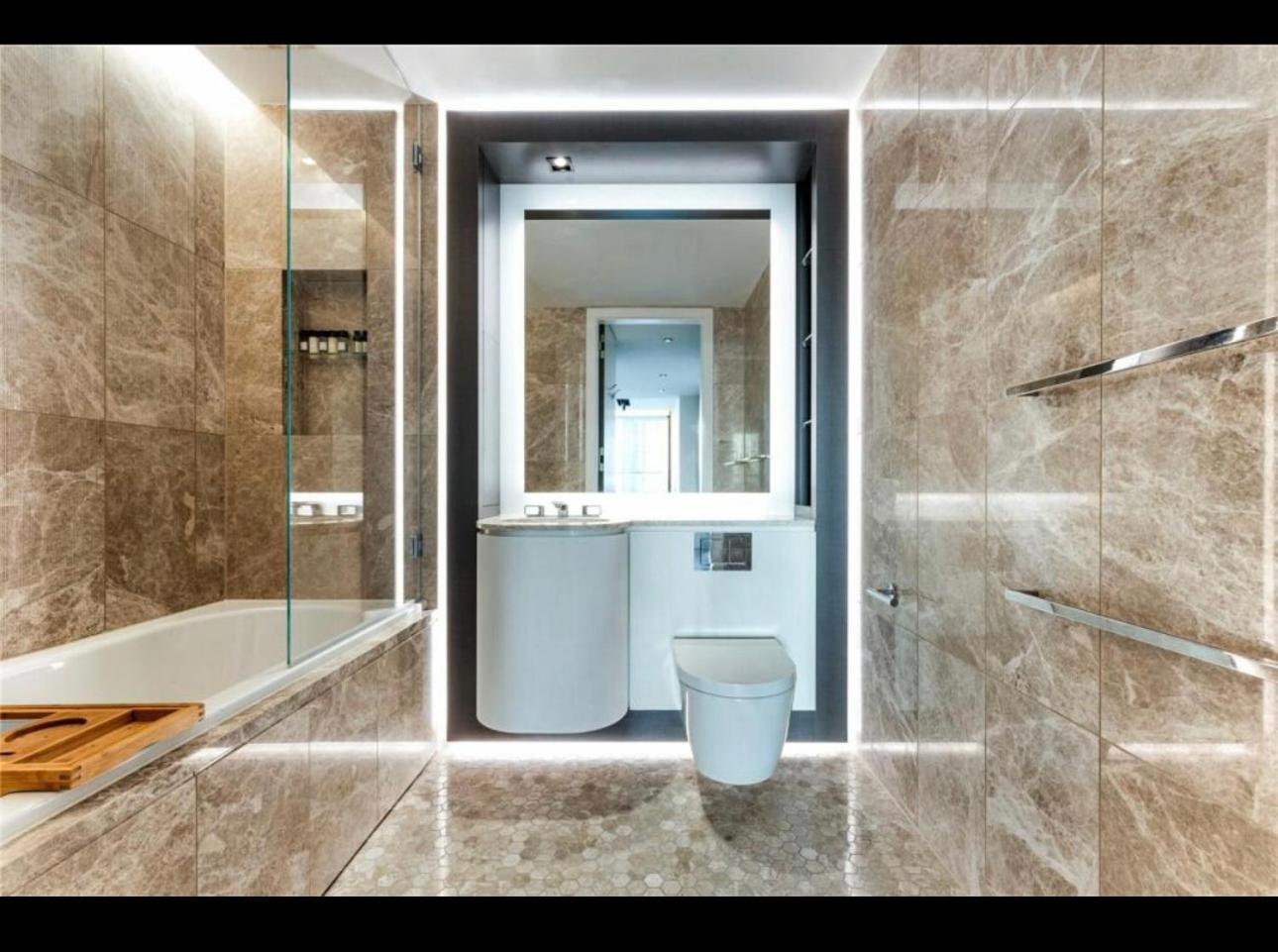 Trendy, modern 2 bed apartment!