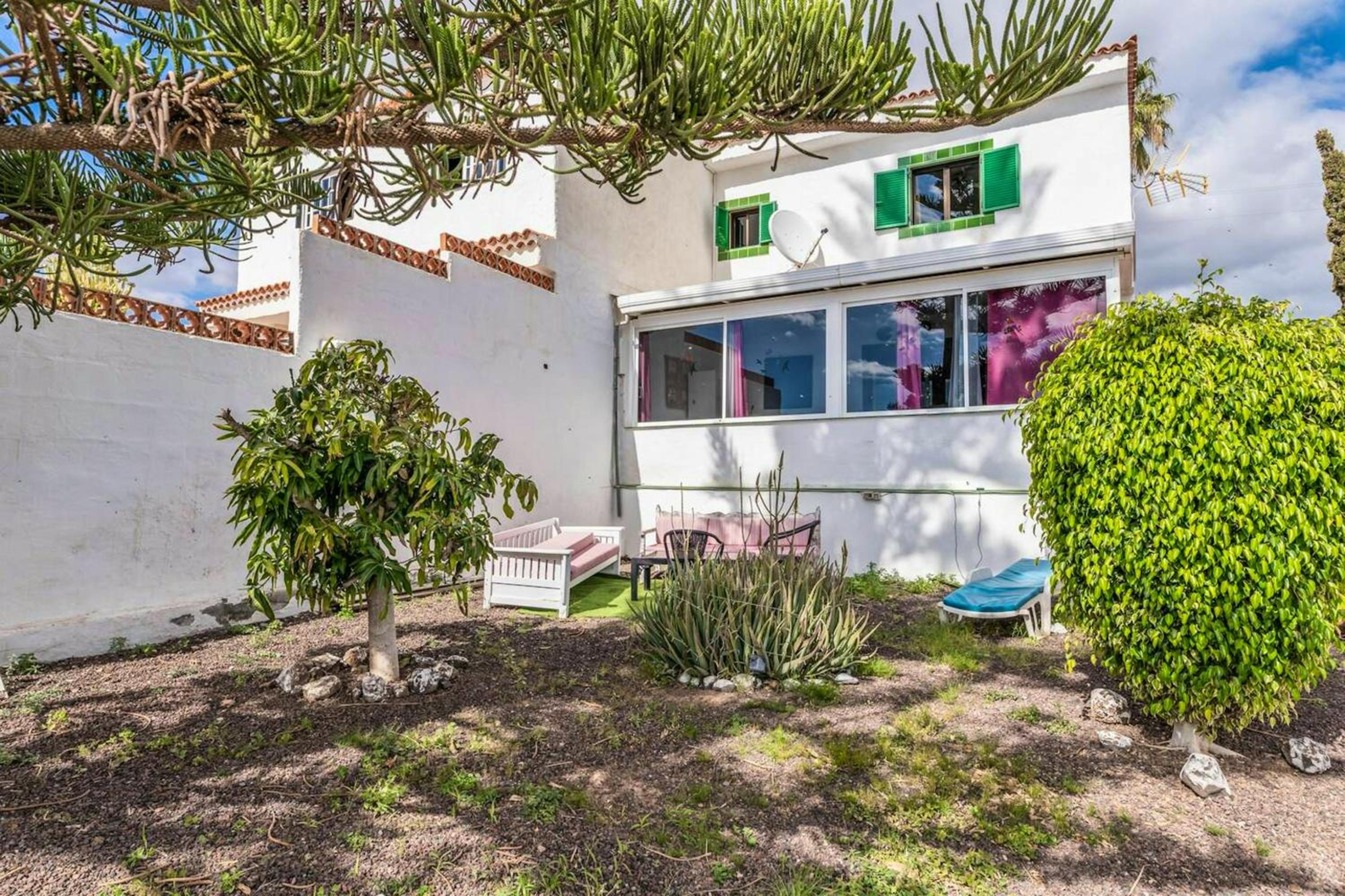 Welcoming house near Oroteanda Baja with shared pool