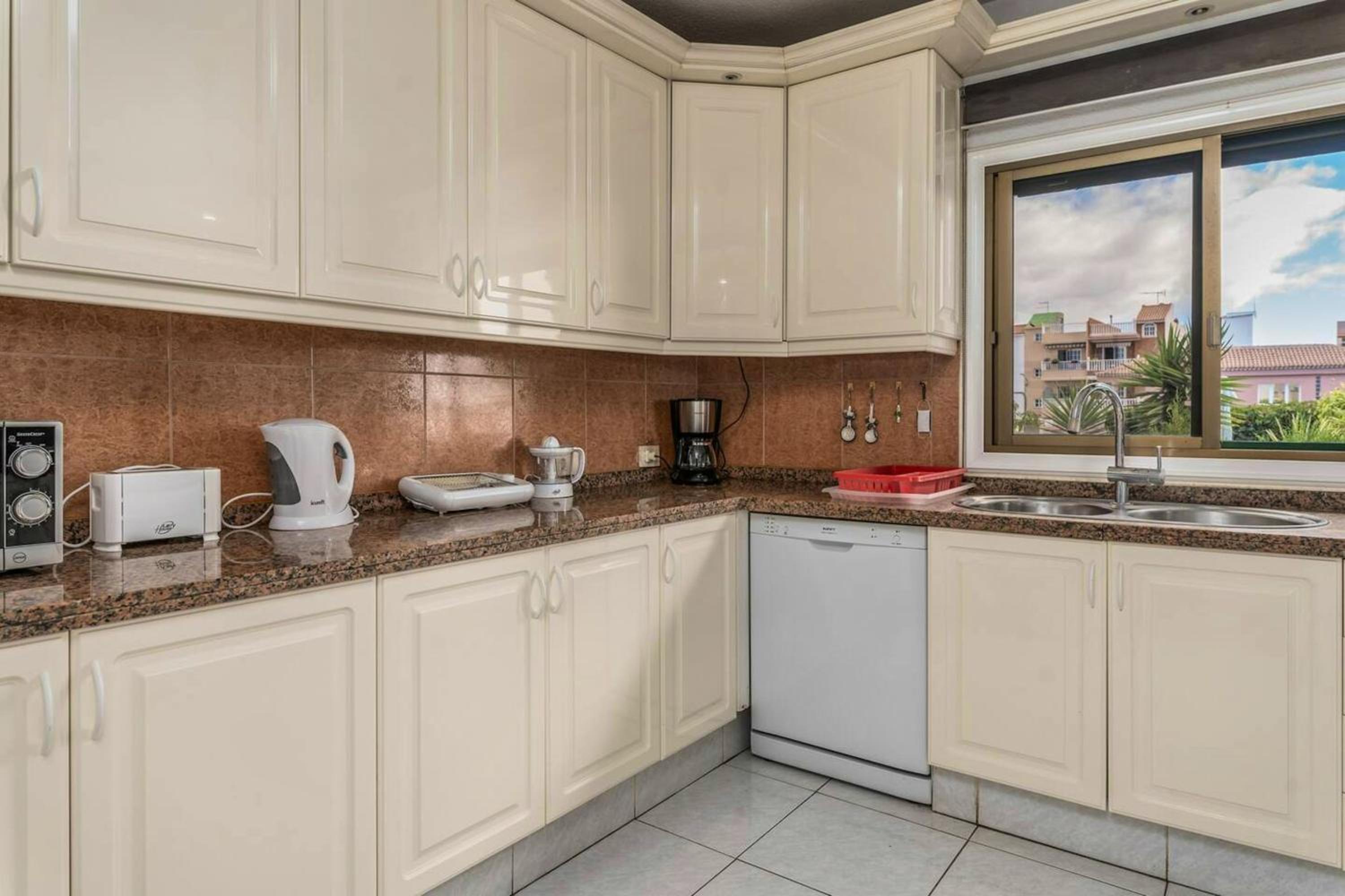 Welcoming house near Oroteanda Baja with shared pool