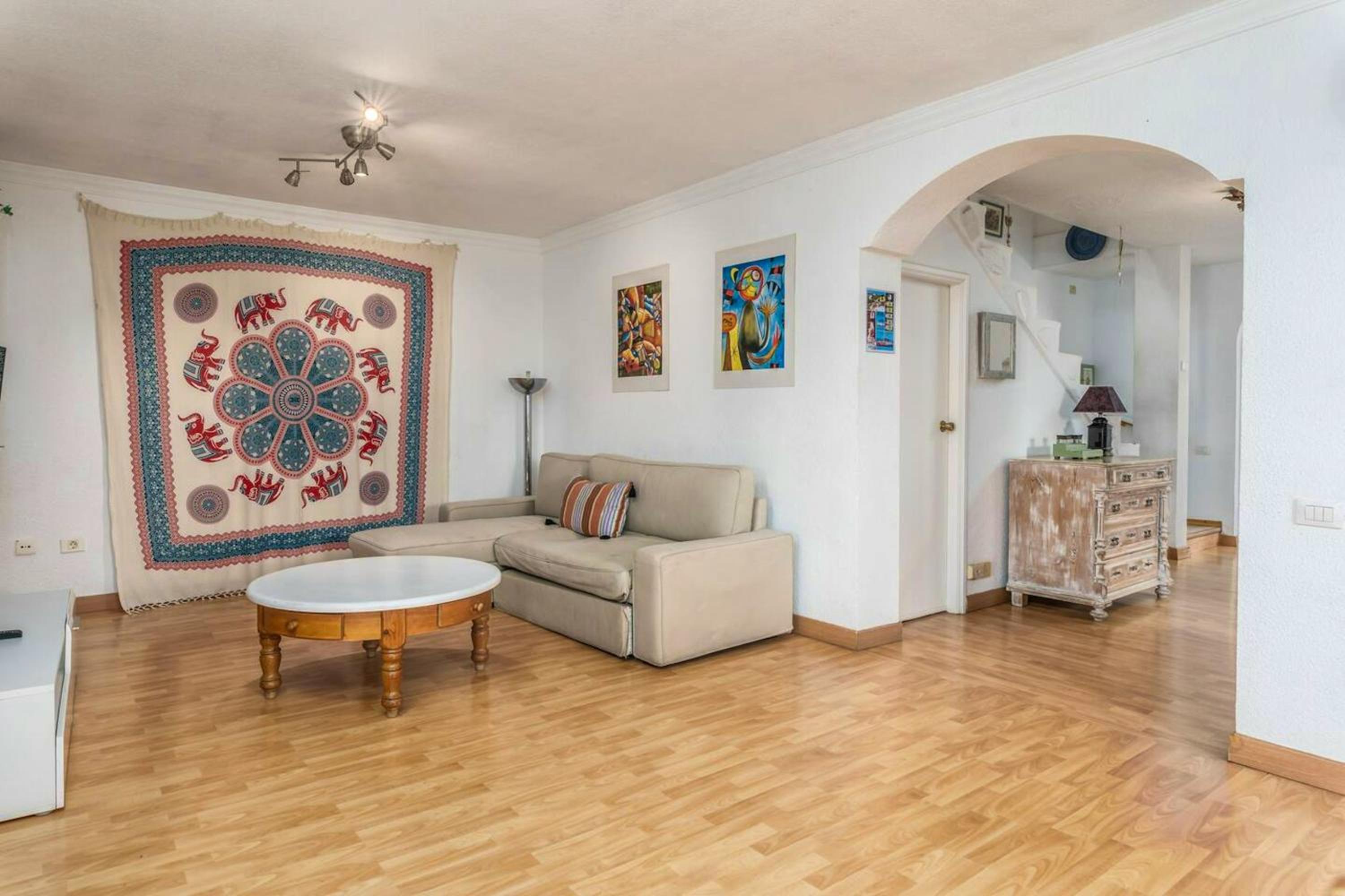 Welcoming house near Oroteanda Baja with shared pool