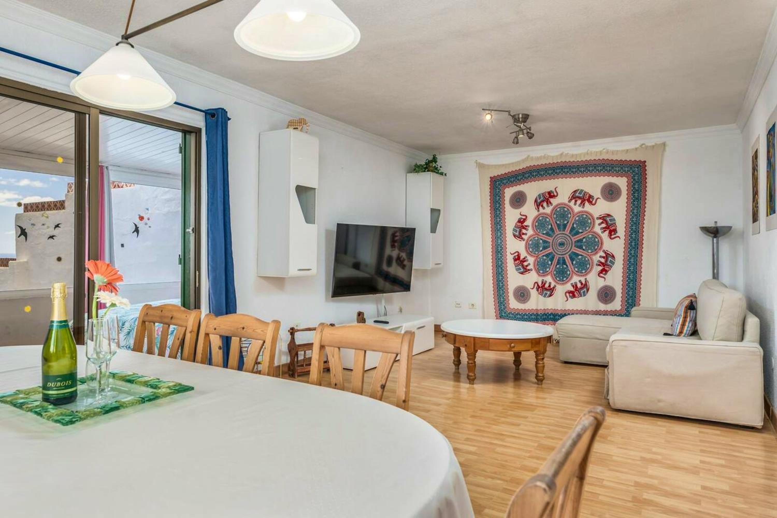 Welcoming house near Oroteanda Baja with shared pool