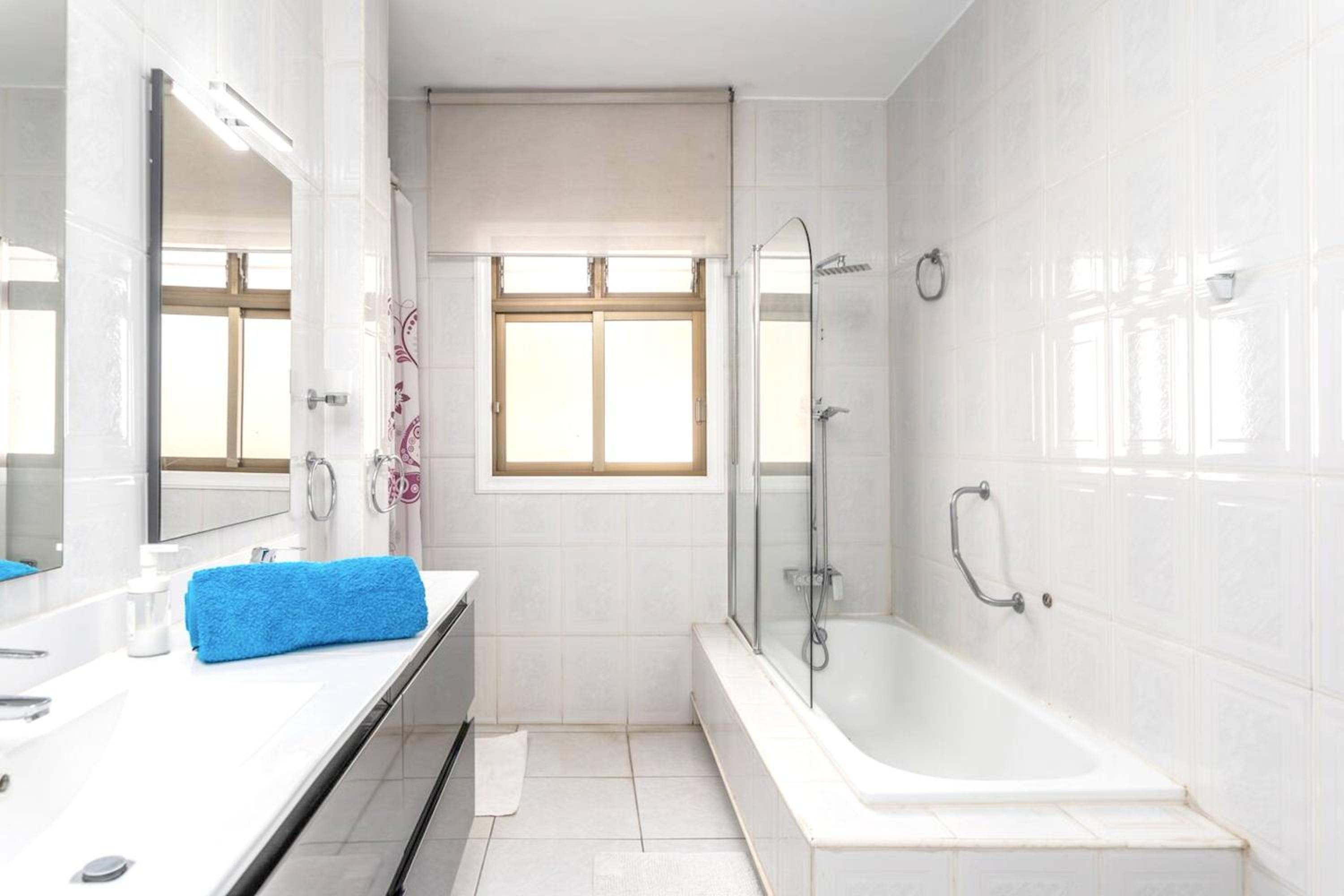 Welcoming house near Oroteanda Baja with shared pool