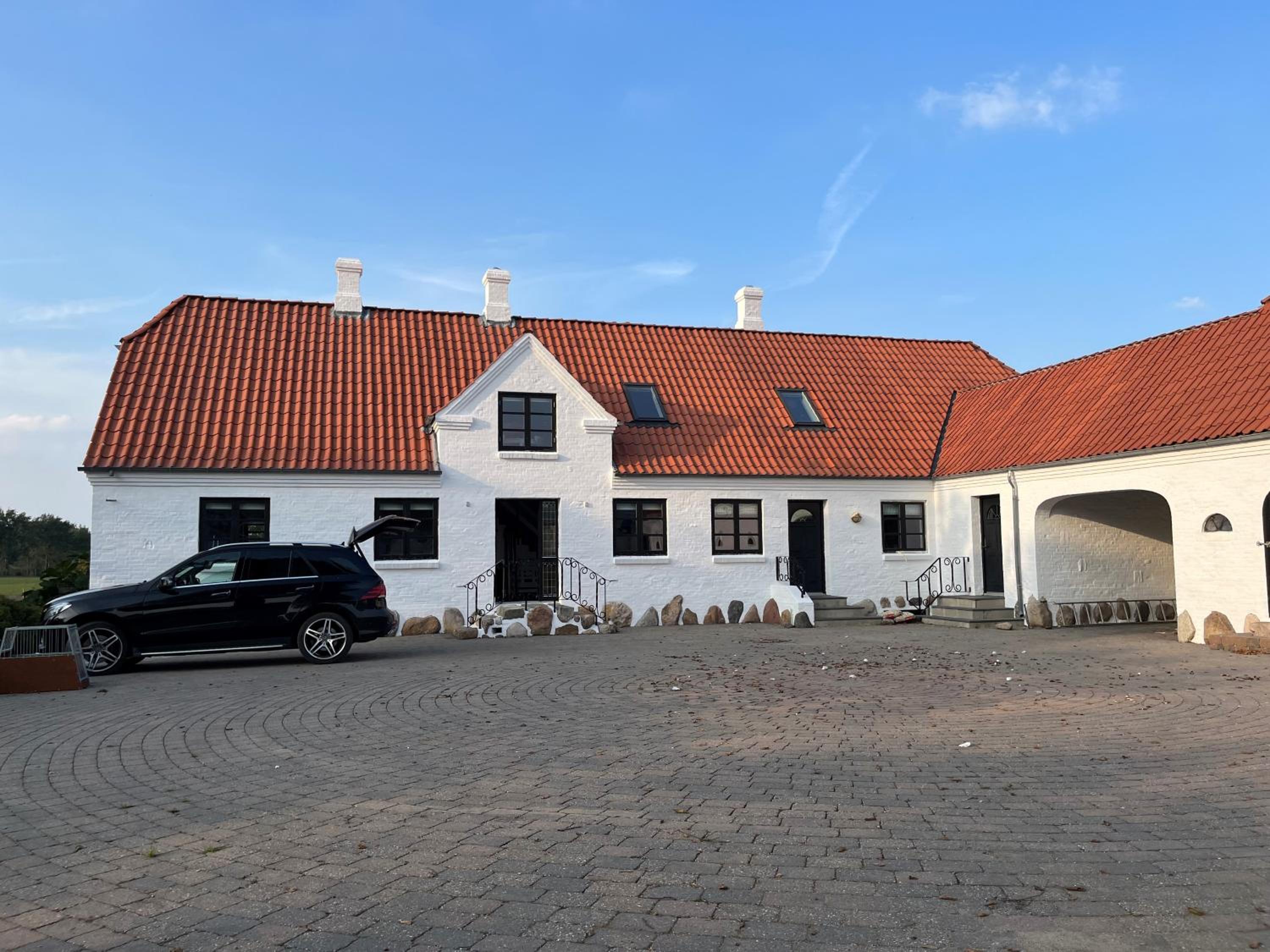 Oustrupgård