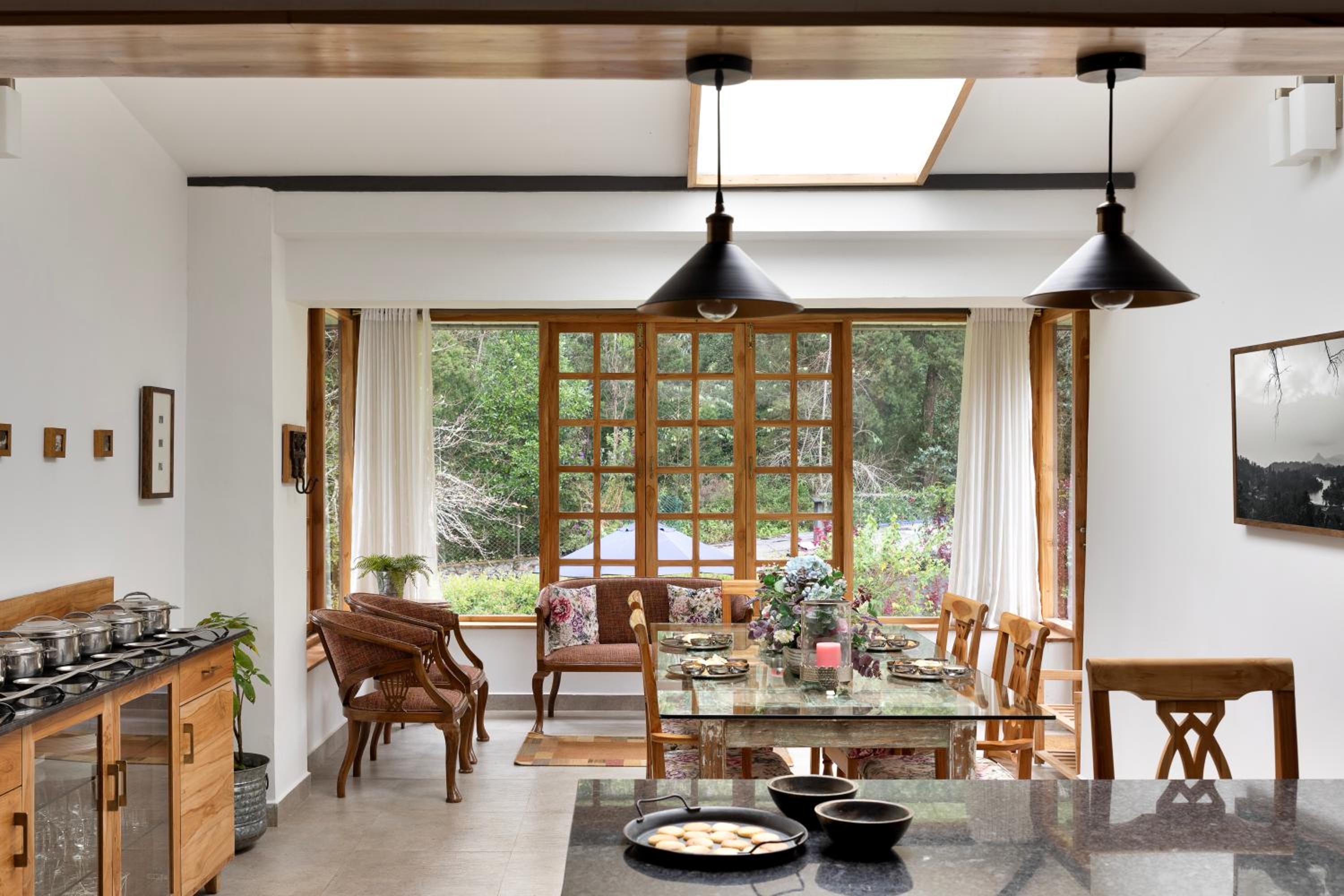 SaffronStays Dunnottar North By Kodai Lake- A 2-BDR villa view 3