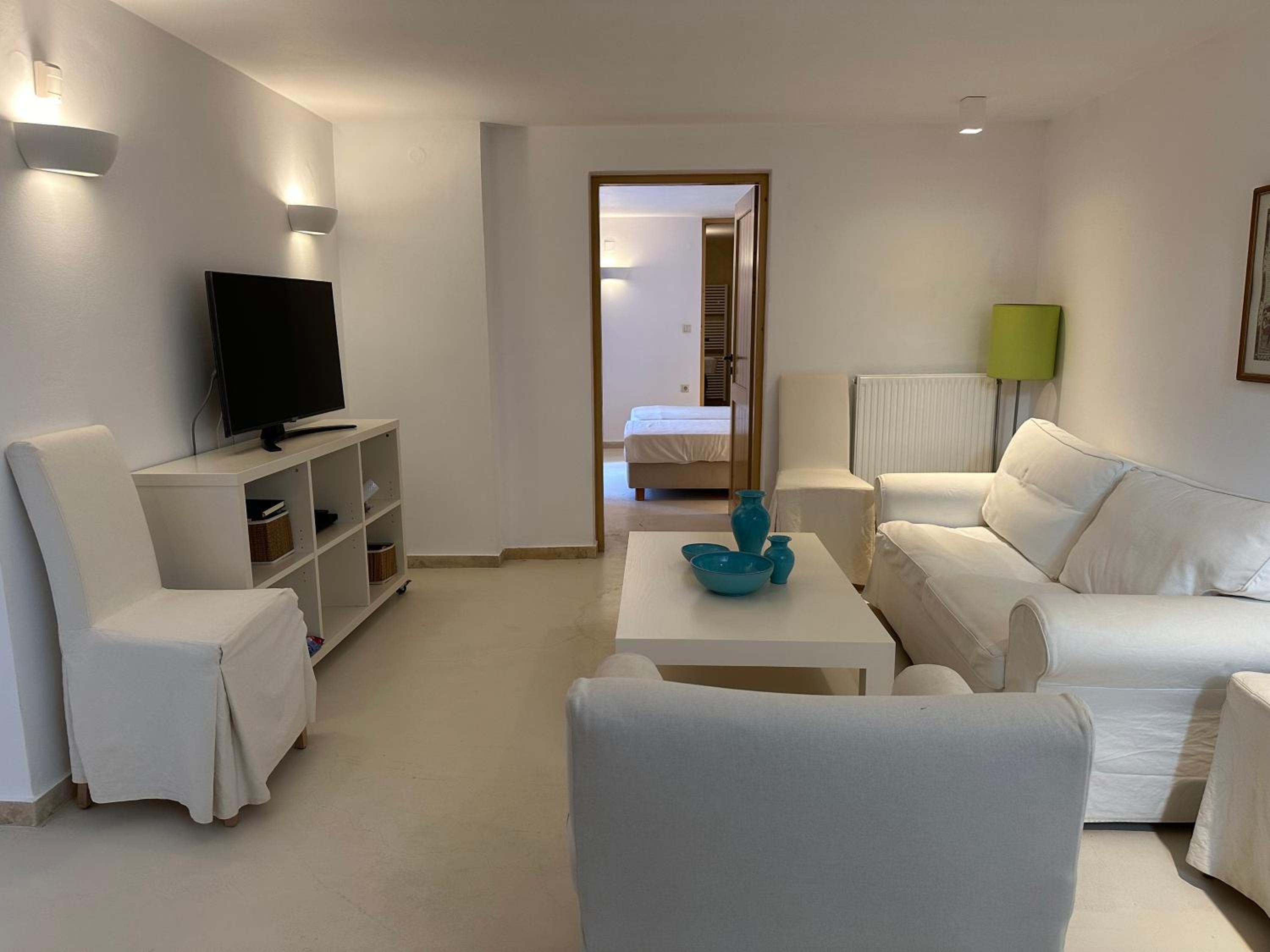Dictamo Holiday Home