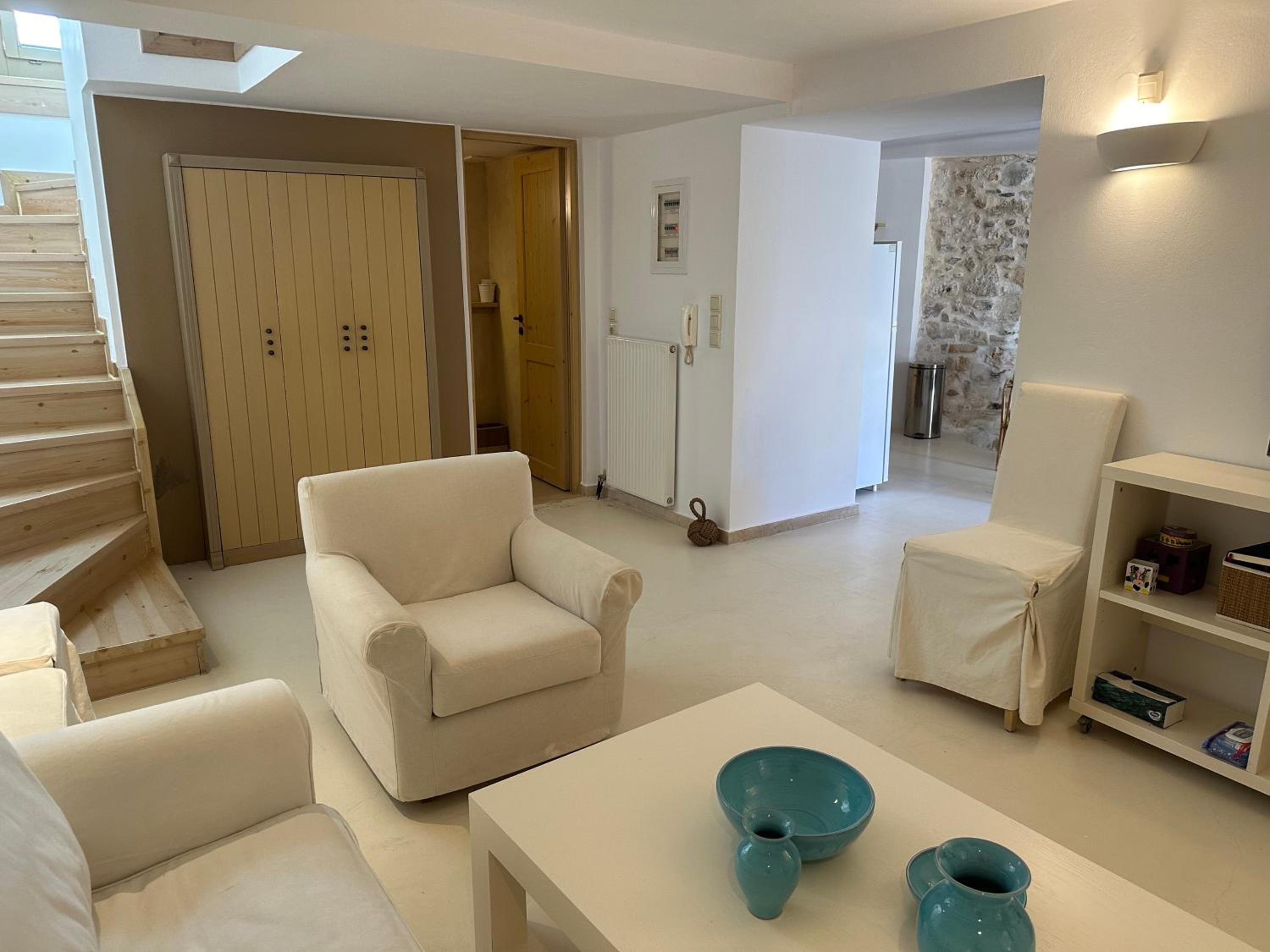 Dictamo Holiday Home