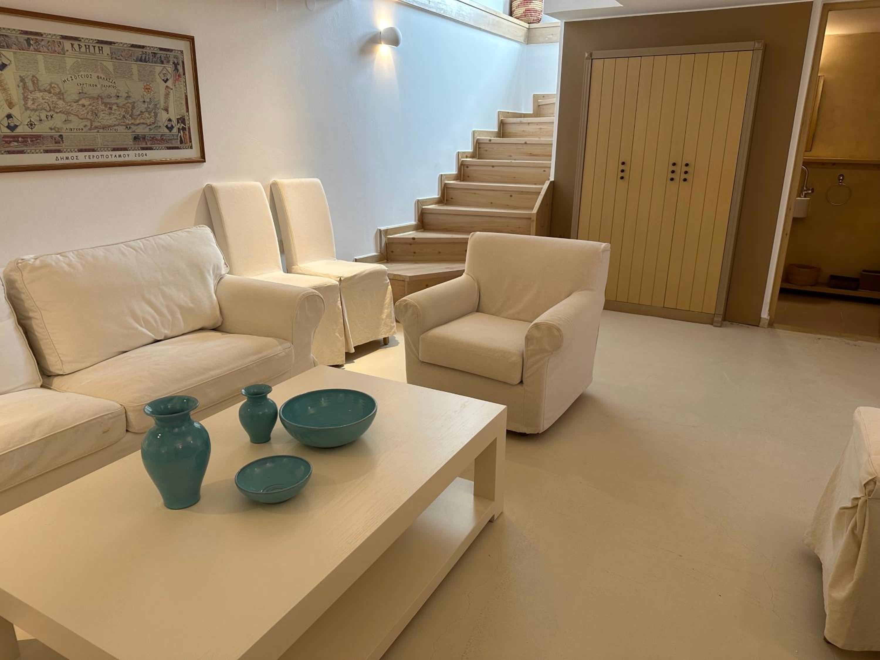 Dictamo Holiday Home