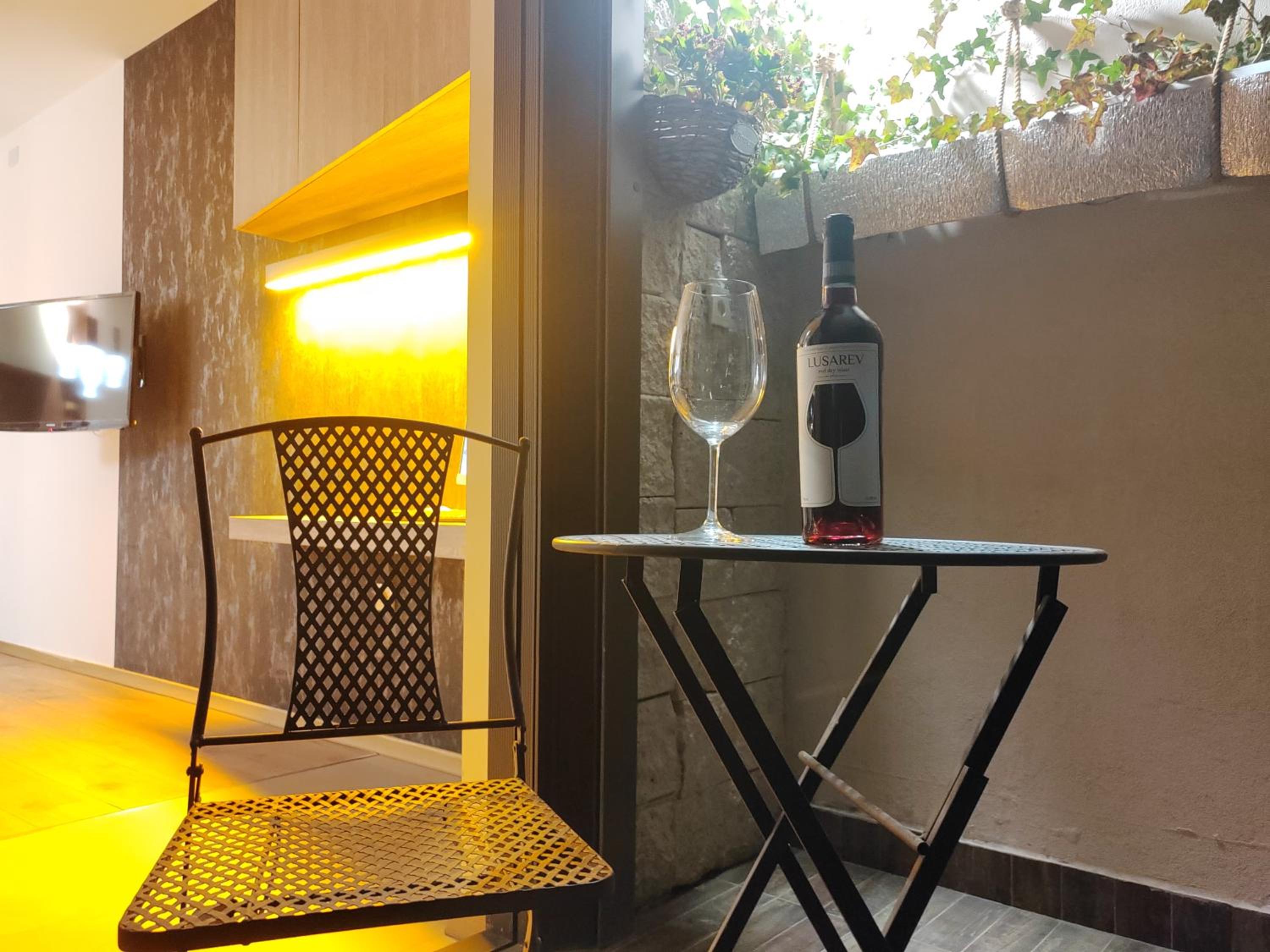 Luxurious Intimacy Hideaway - Self Check in