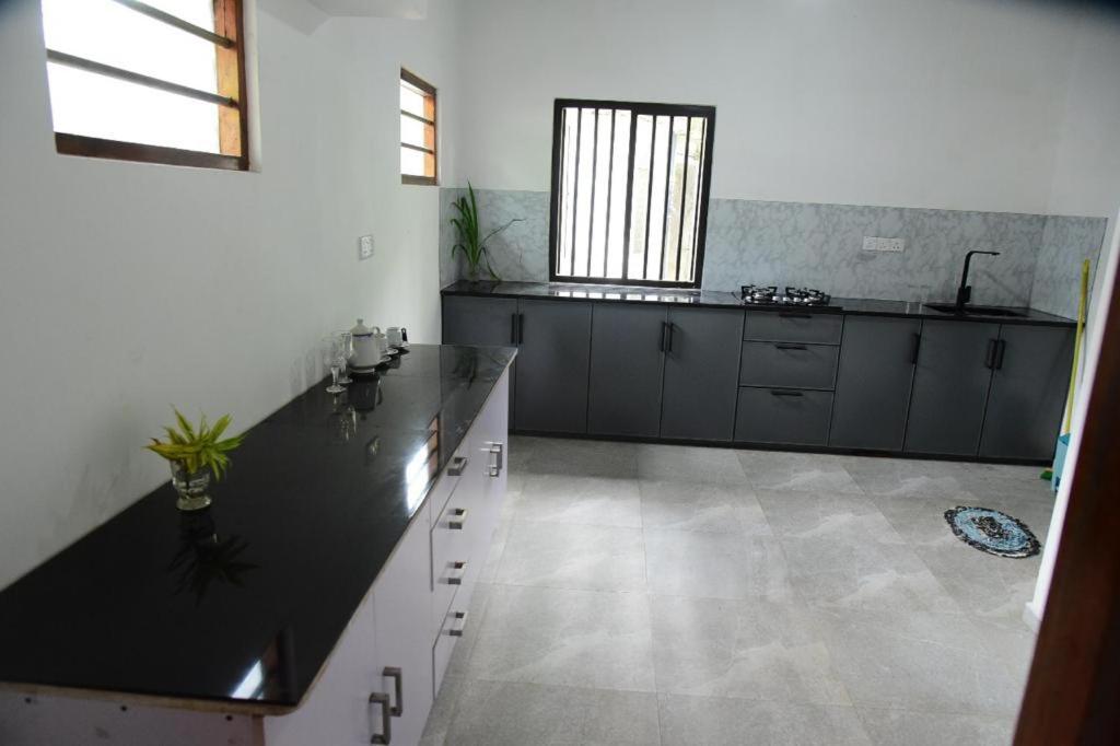 Sofia Villa Hikkaduwa