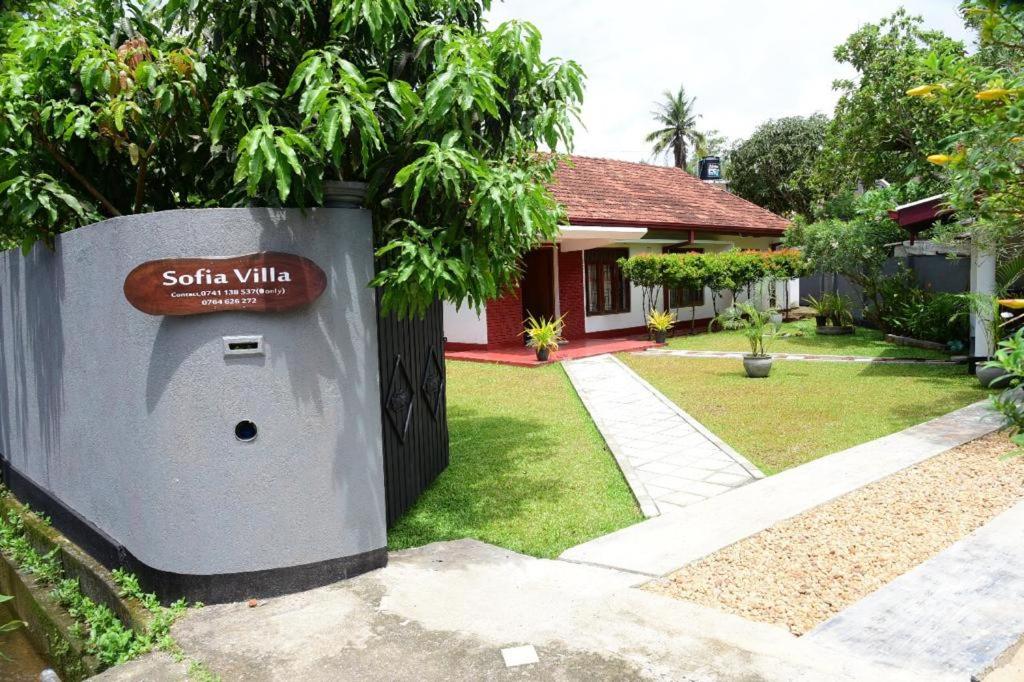 Sofia Villa Hikkaduwa