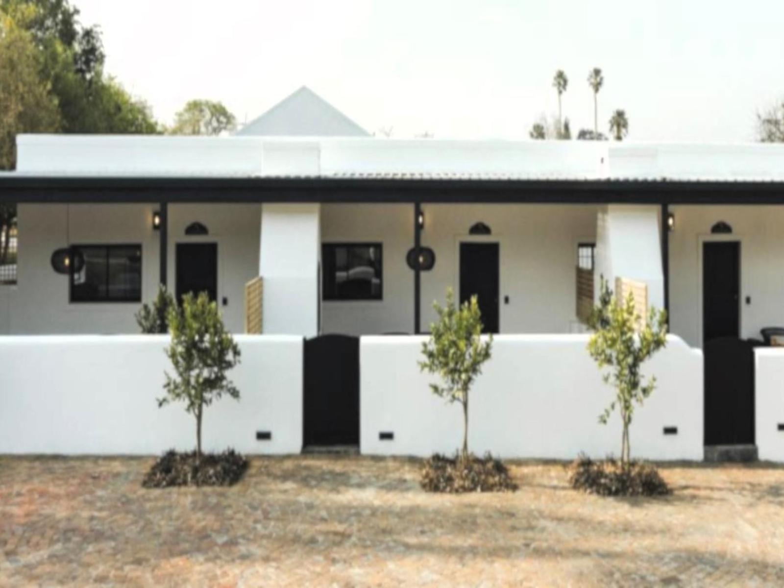 Nooitgedacht Guest Farm Cottages view 4