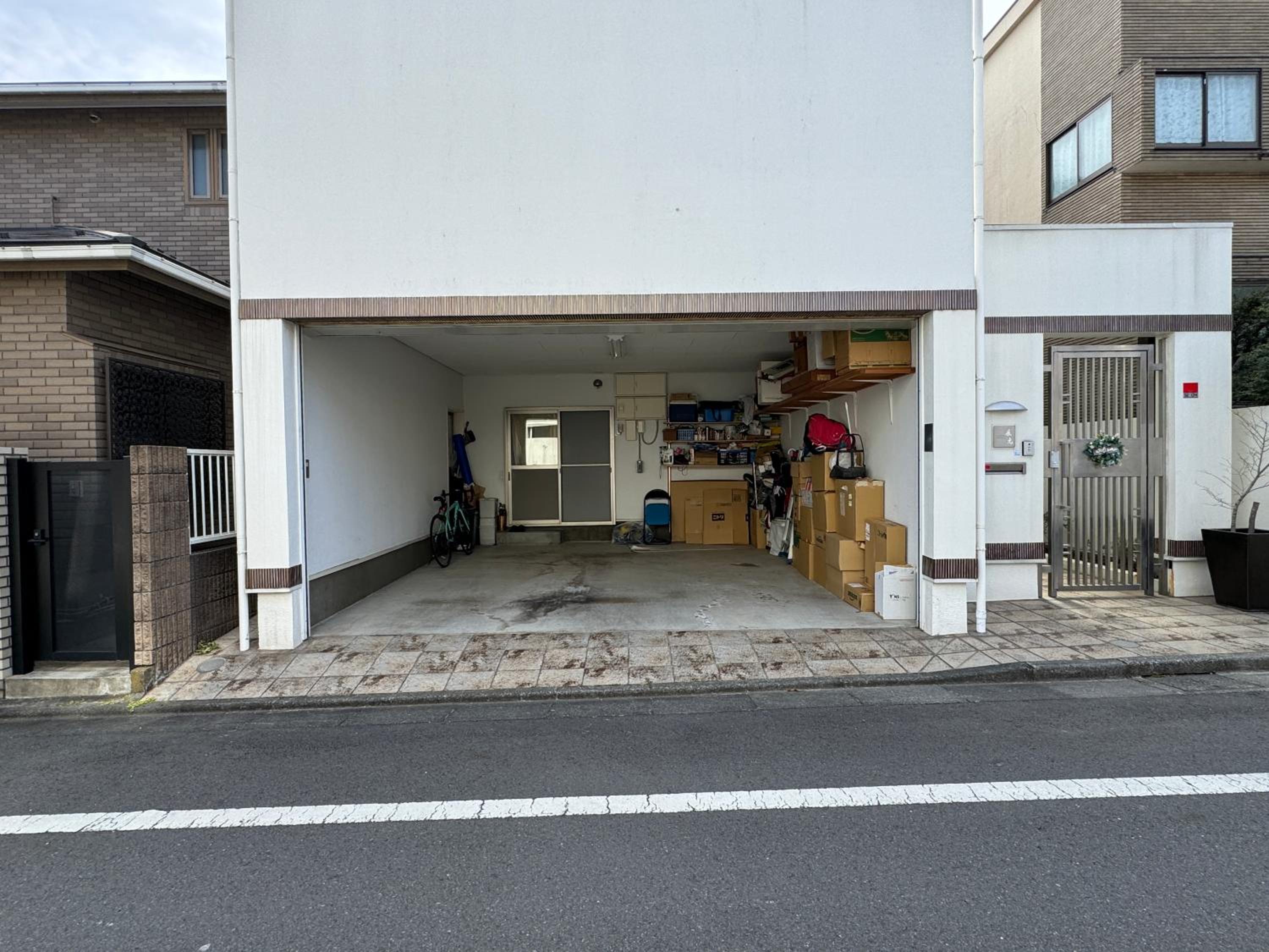 Okusawa Private House