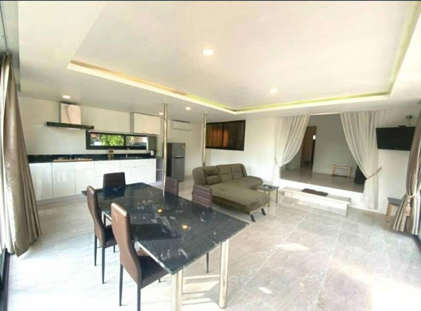 Baan Golden Resort & Residences
