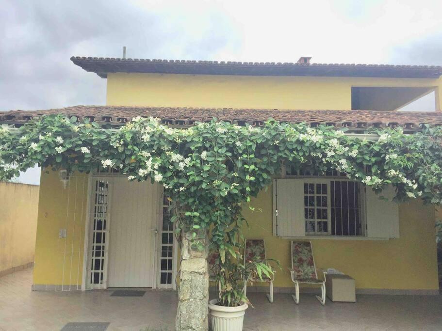 CASA EM GUARAPARI