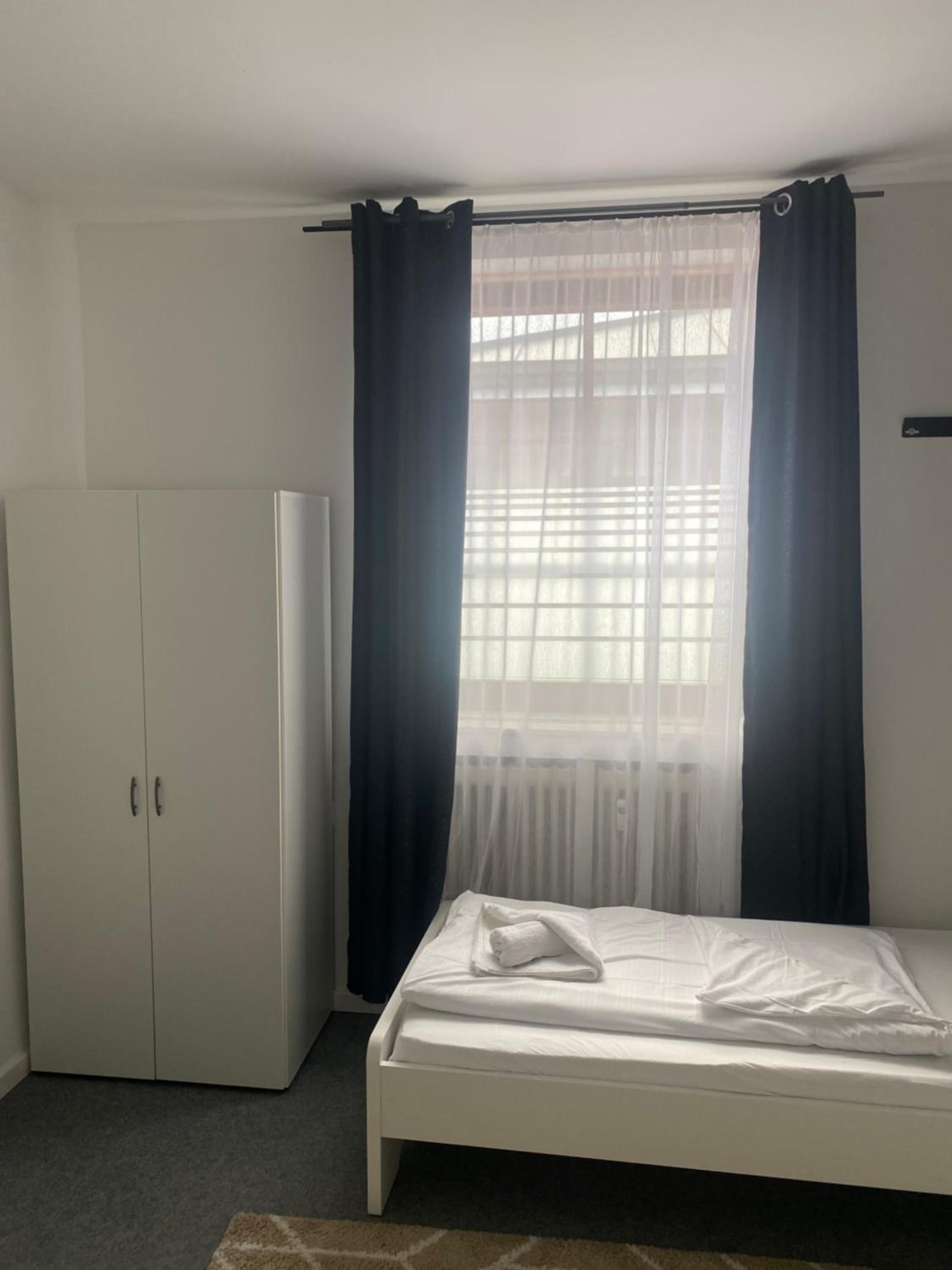 GoldStar Apartments nähe Messe