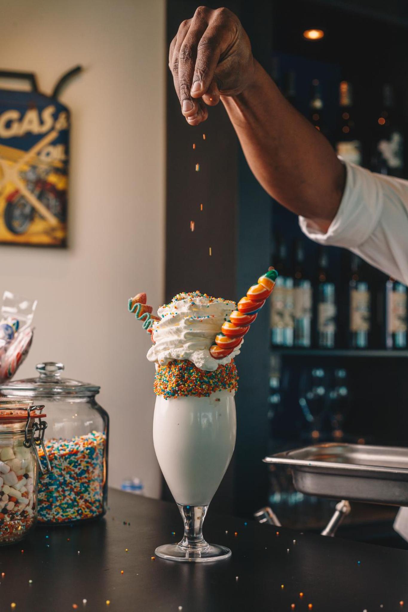 JA Beach Hotel, Dubai