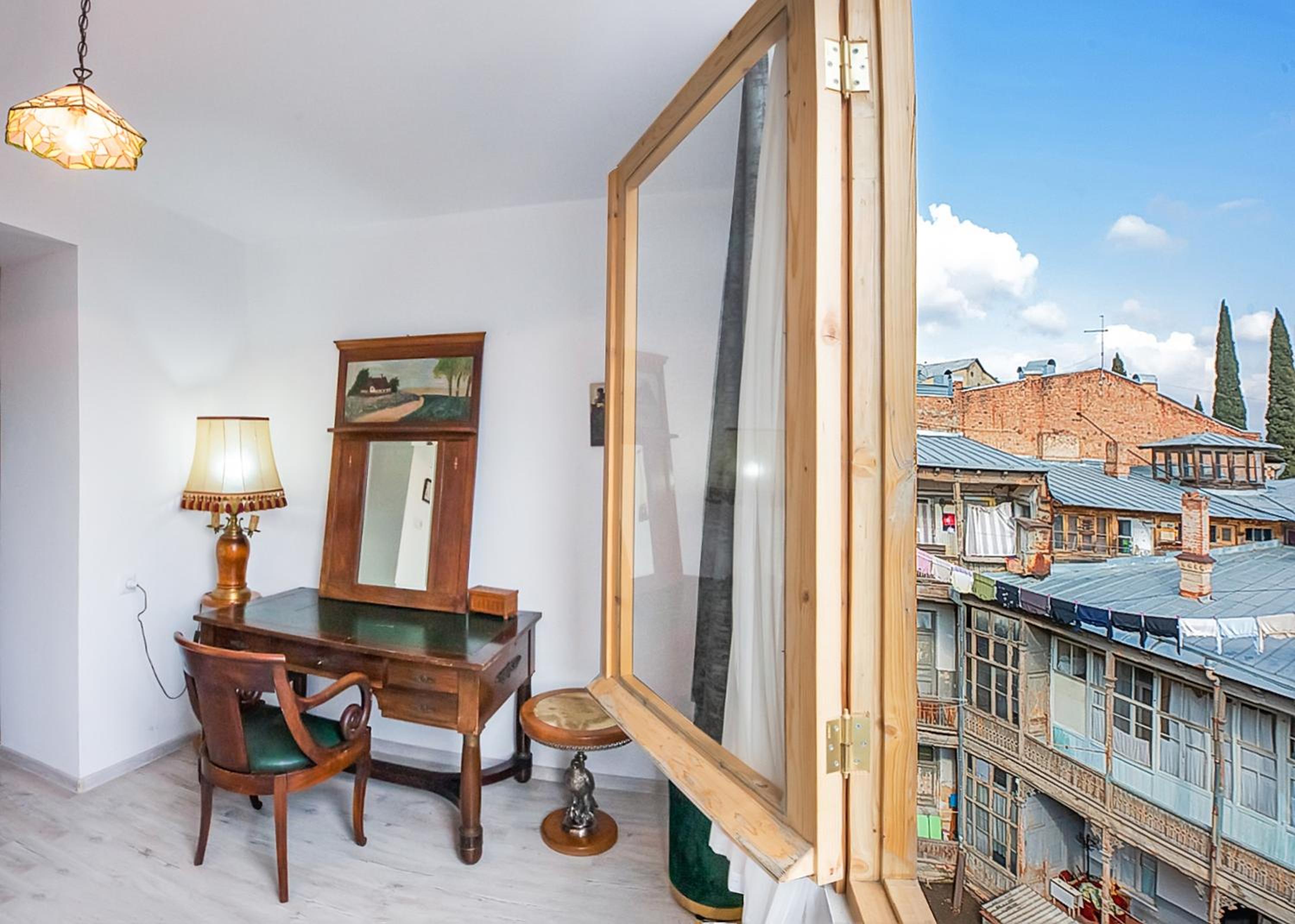 HB apartments Chonkadze view 3