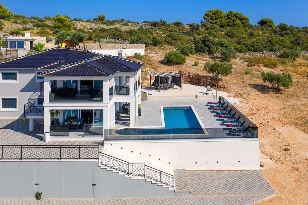 Villa Moderna
