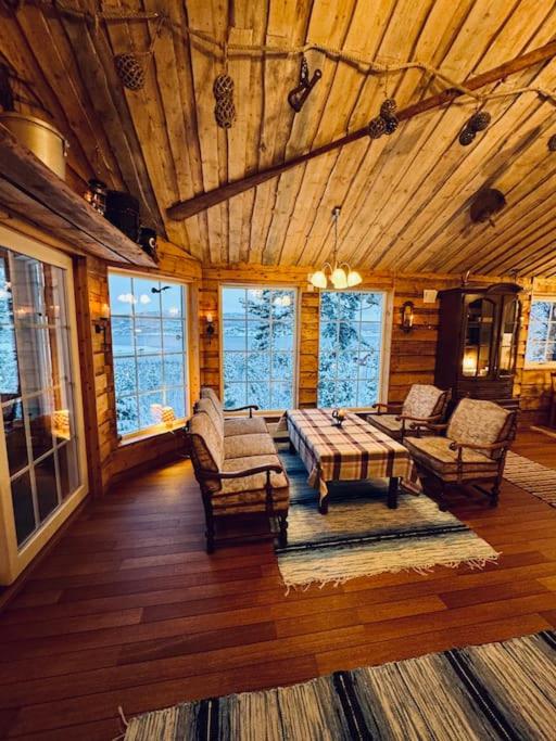 Cozy cabin HYLLA view 4