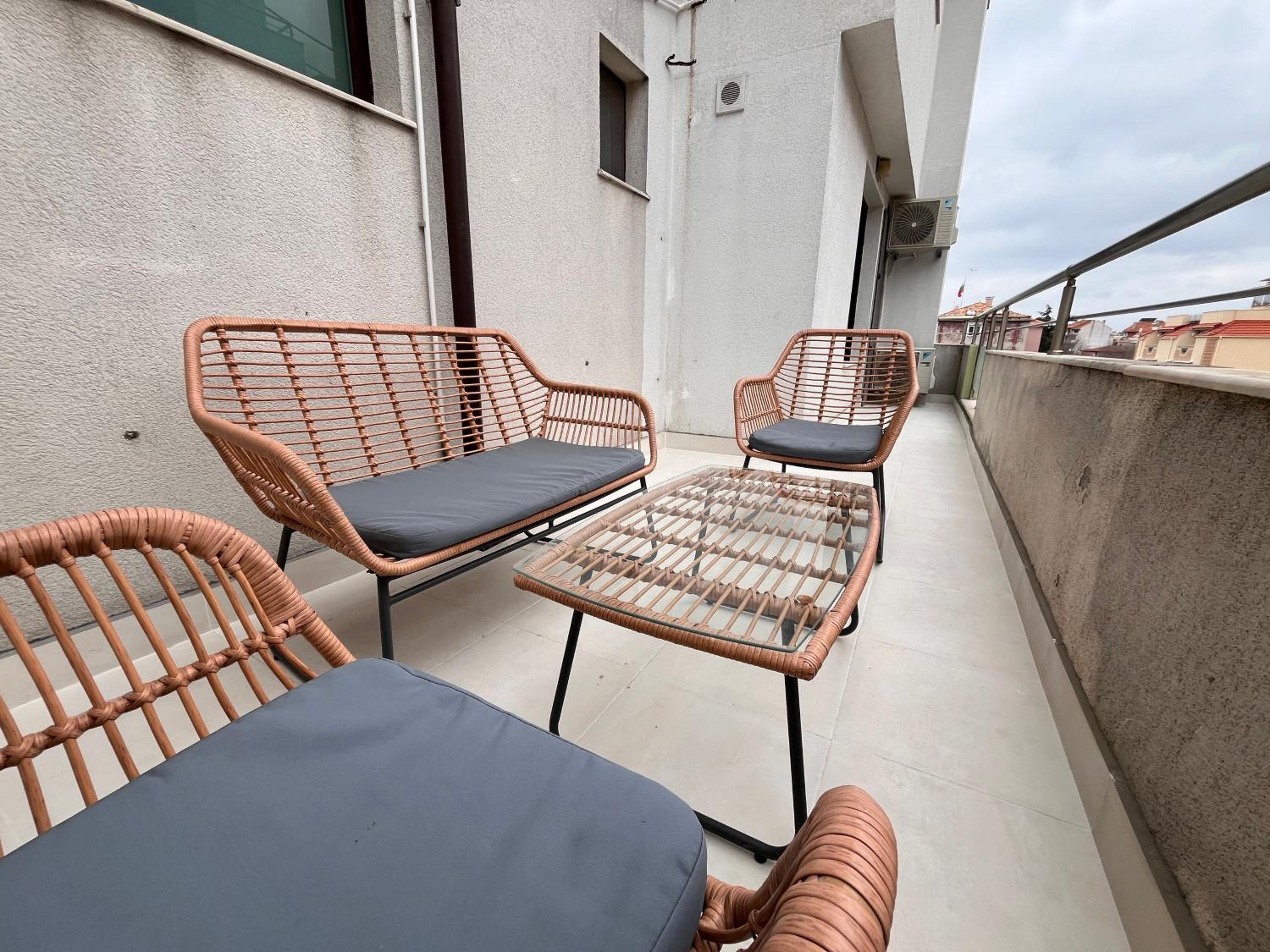 balance & terrace