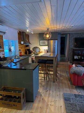 Stunning6B2B views,jacuzzi,sauna