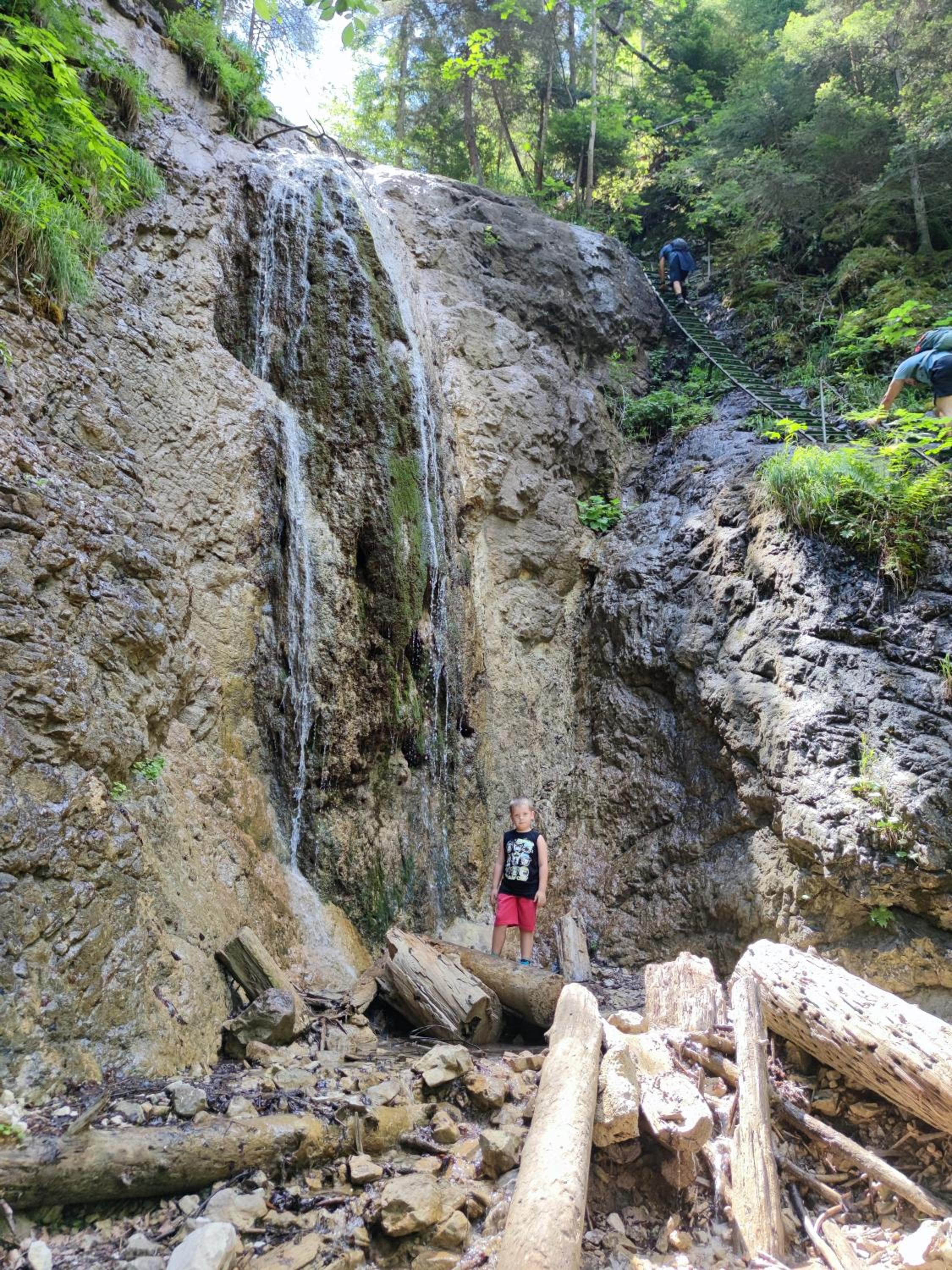 Photo 23