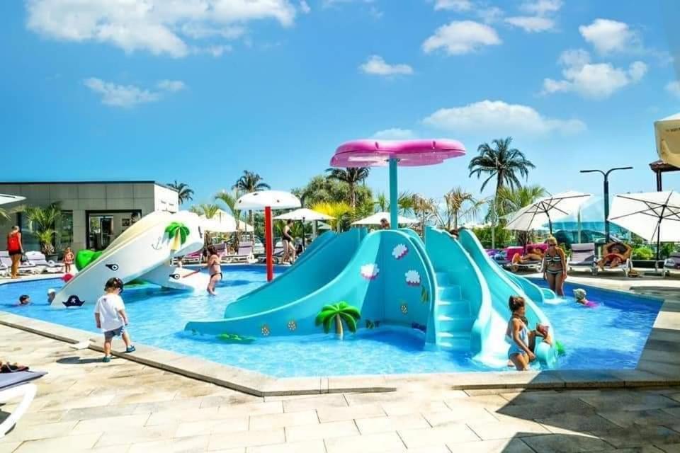 Victoria - Endless Summer Mamaia Nord Apartaments view 5