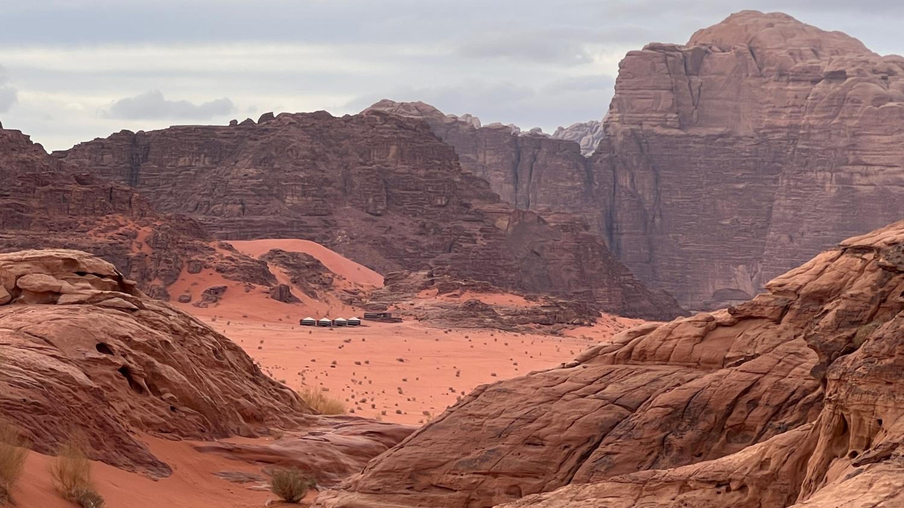 Wadi Rum Happy view 3