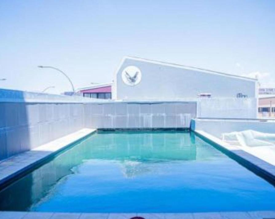 Movic's Modern Airbnb view 3