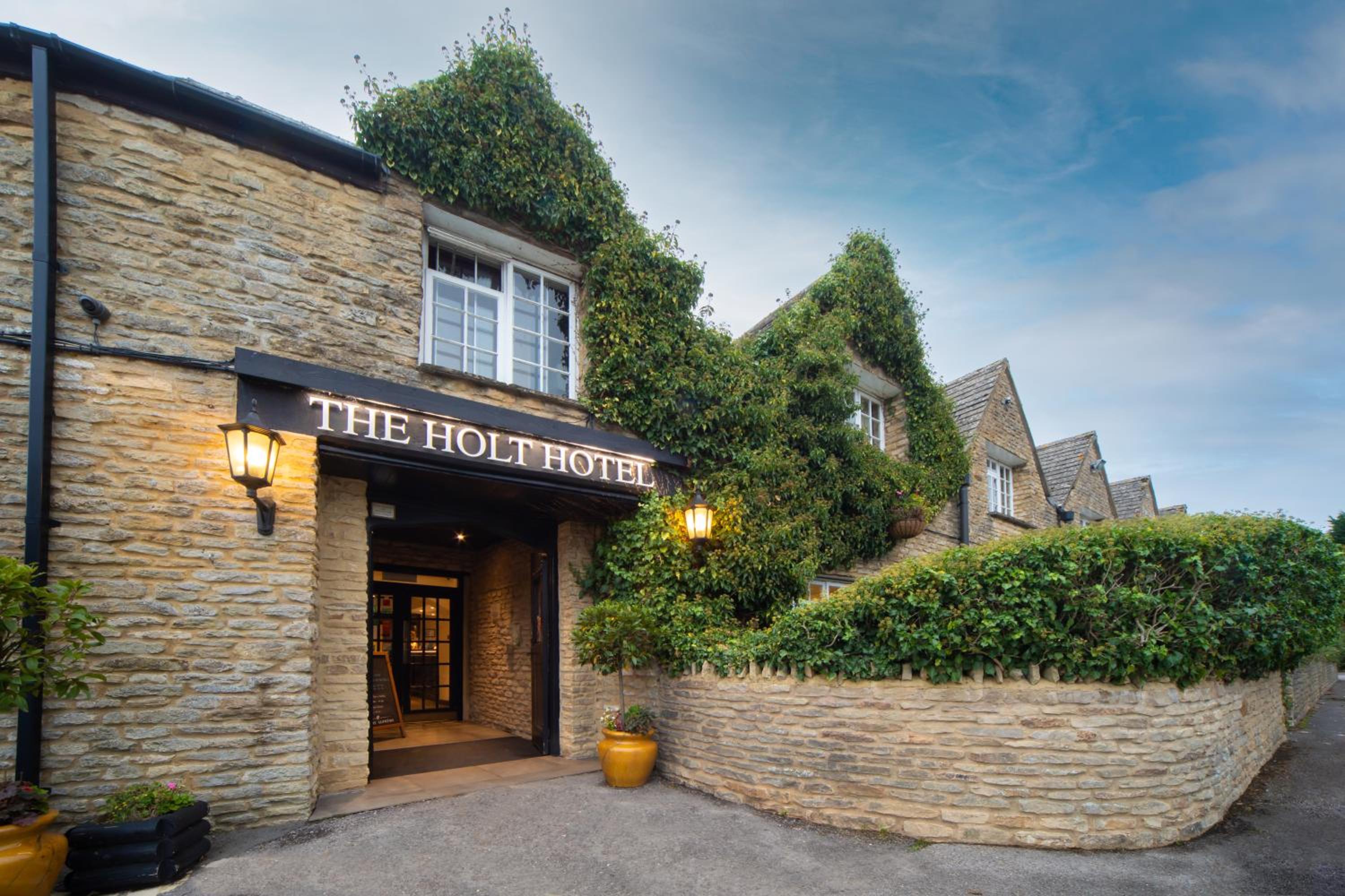 Hotel The Holt Hotel - Image 1