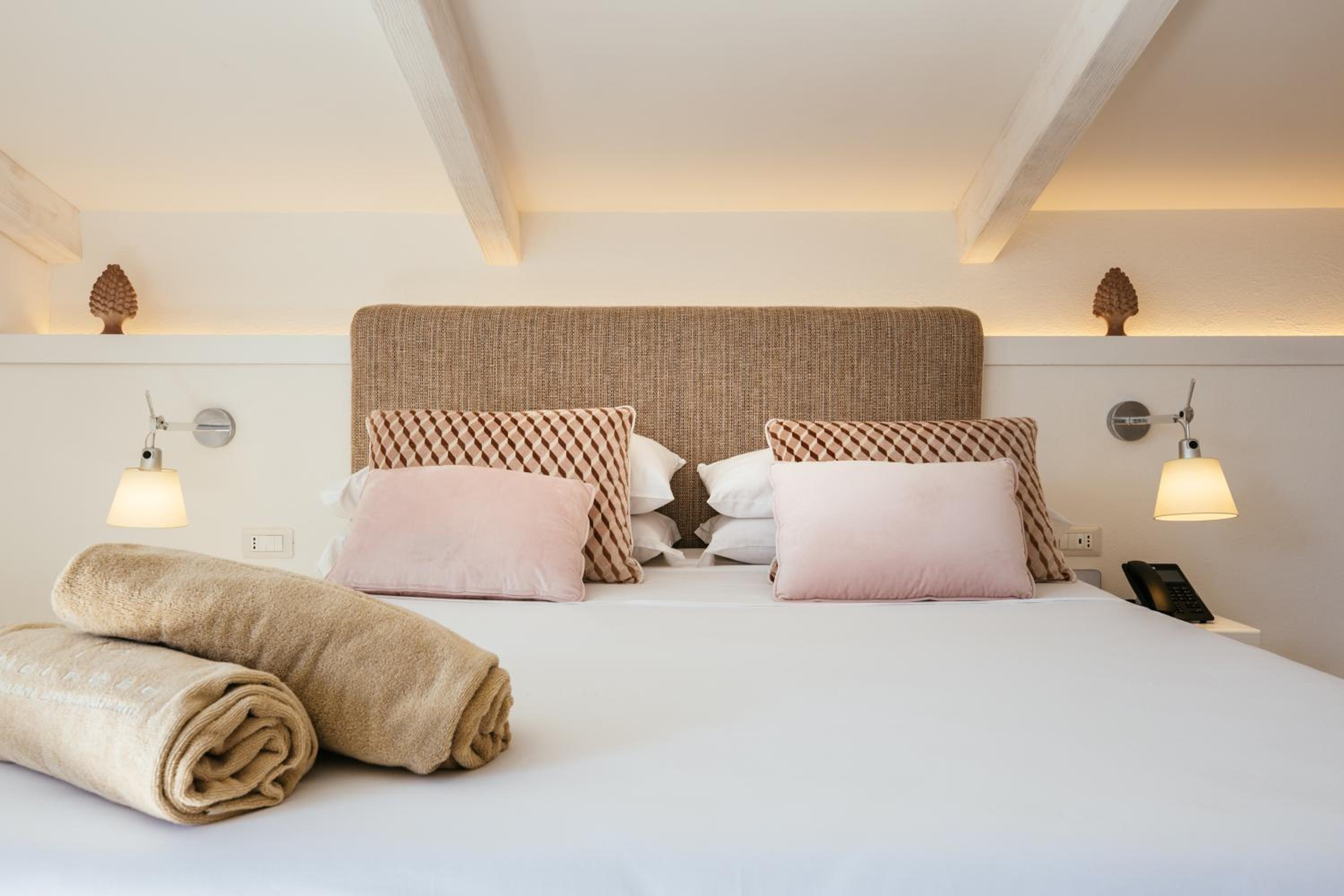 MelRose Relais