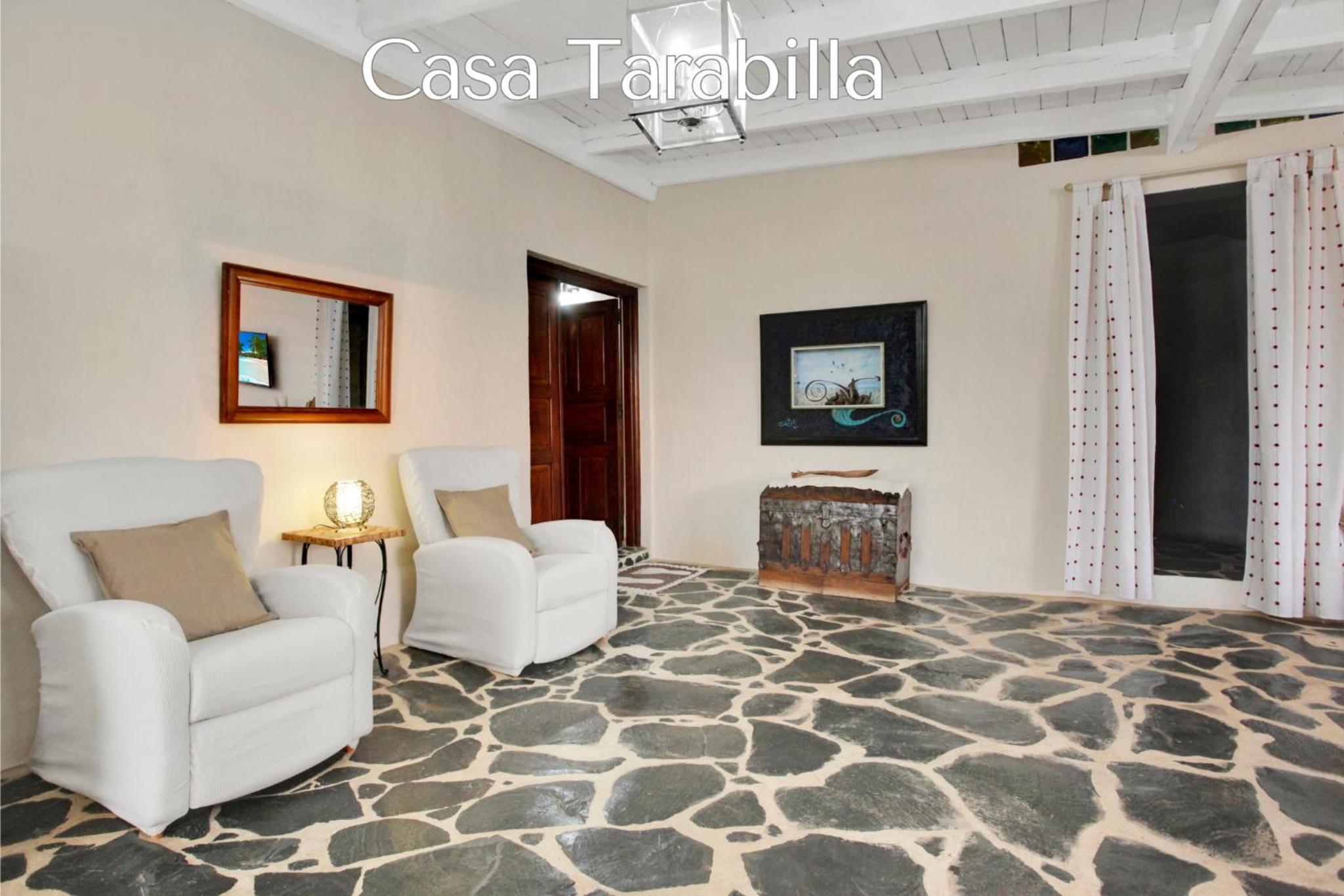 Casa Pilar, Aurora y Tarabilla en Finca Ecológica