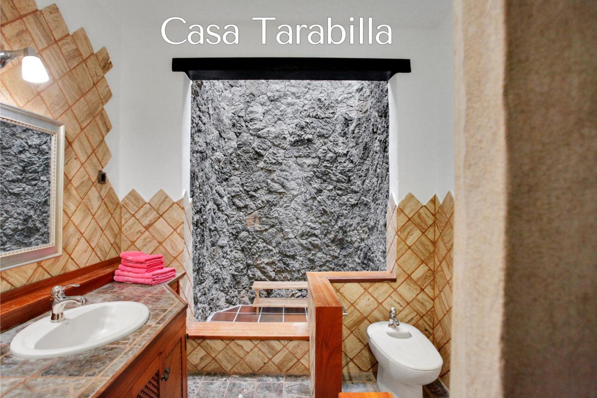 Casa Pilar, Aurora y Tarabilla en Finca Ecológica