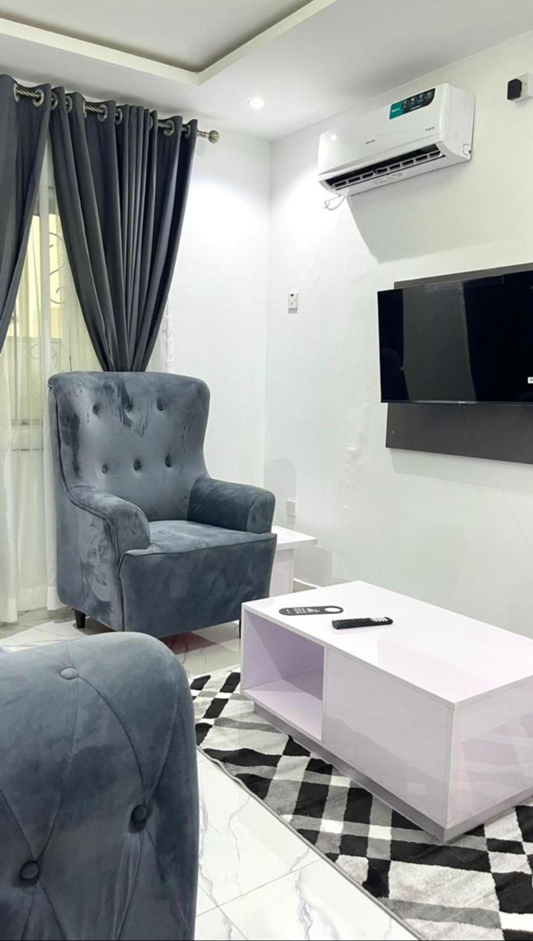 1bedroom serviced apartment in Benin City view 5