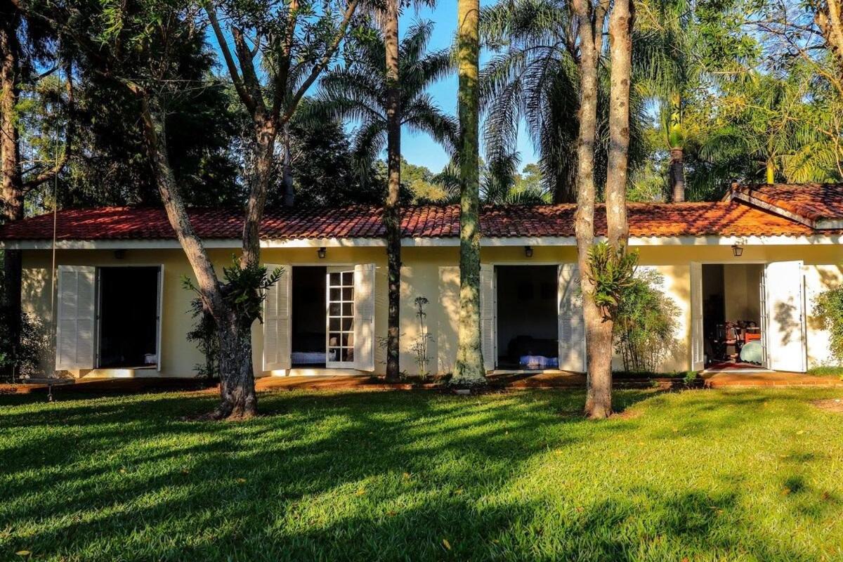 Fazenda em Itapetininga, Paz, Descanso e Piscinas (com WiFi)