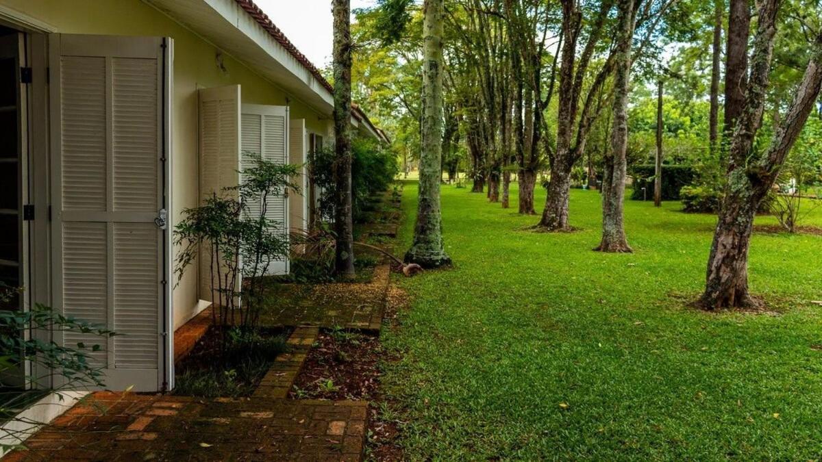 Fazenda em Itapetininga, Paz, Descanso e Piscinas (com WiFi)