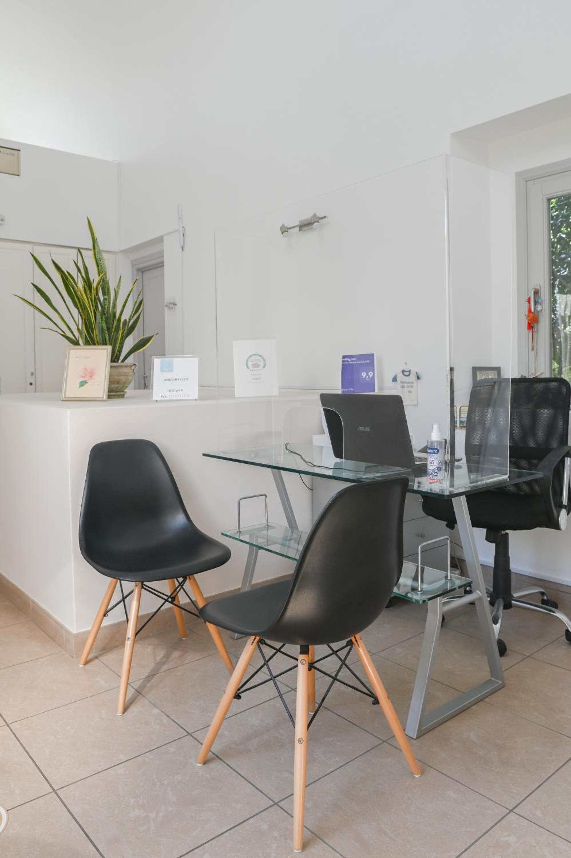 Photo 42