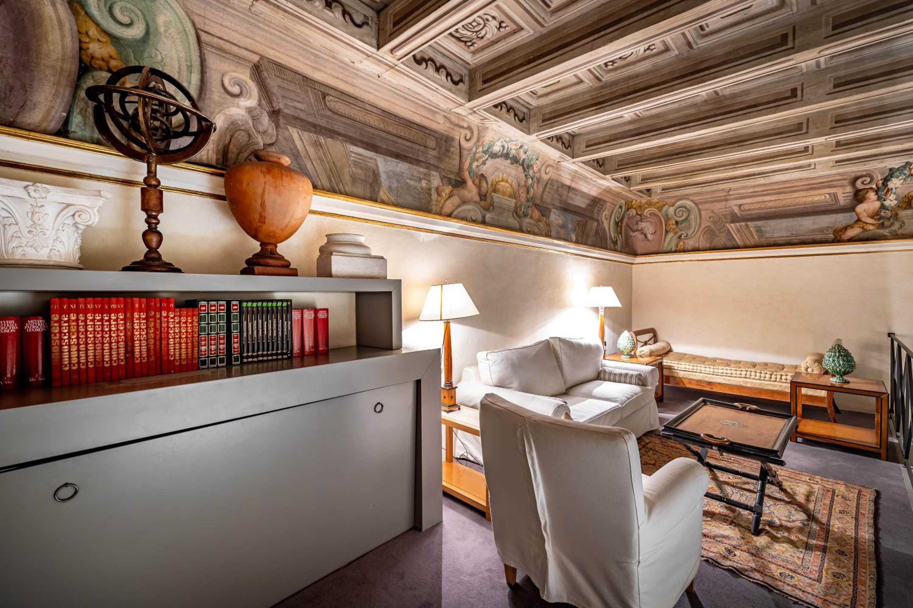 YID Bargello luxury suite