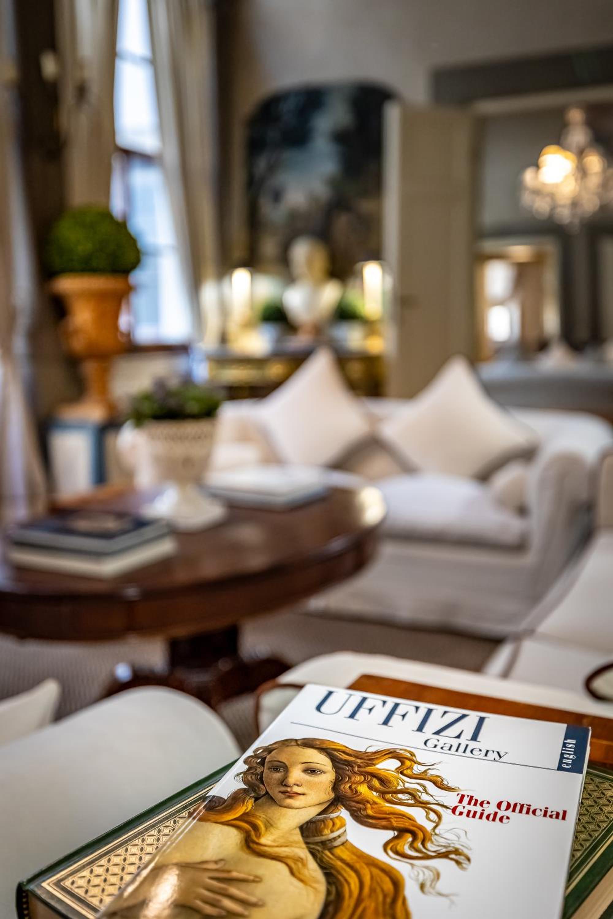 YID Bargello luxury suite