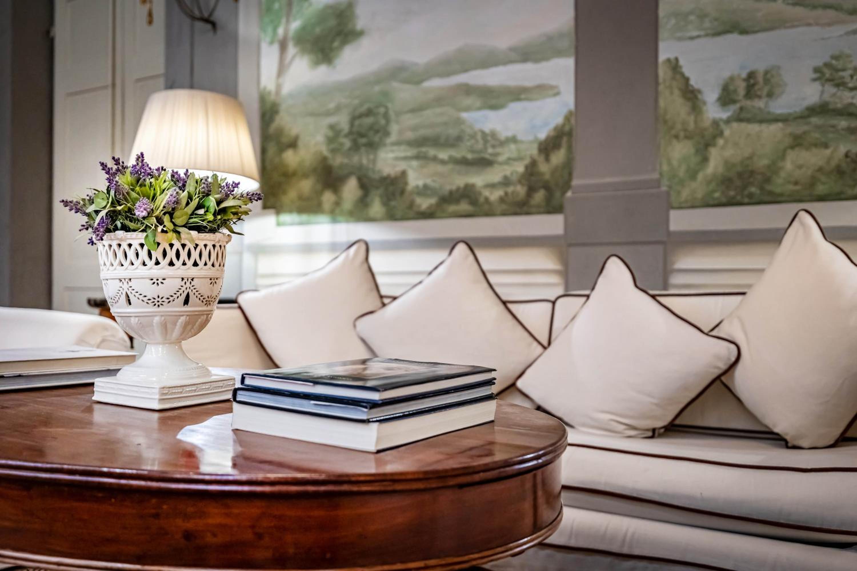 YID Bargello luxury suite