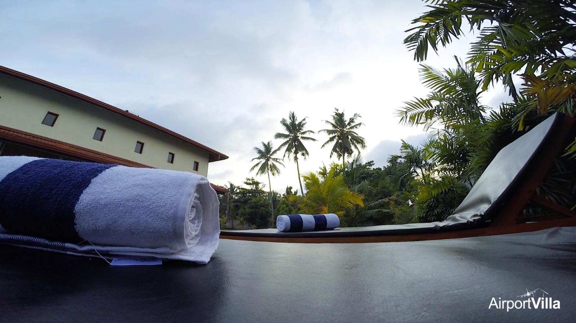 Airport Villa