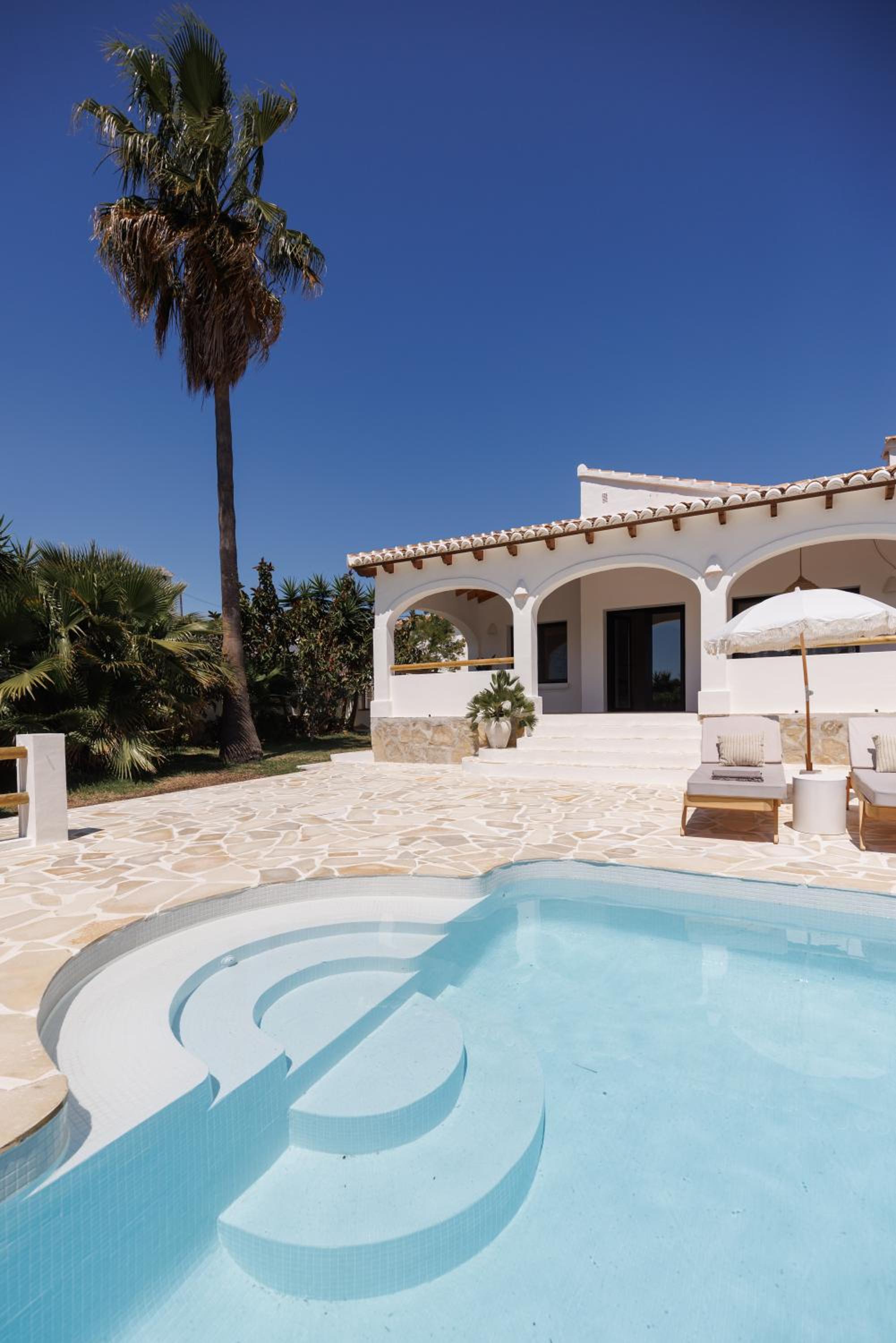 Stylish boutique villa Casa Amas