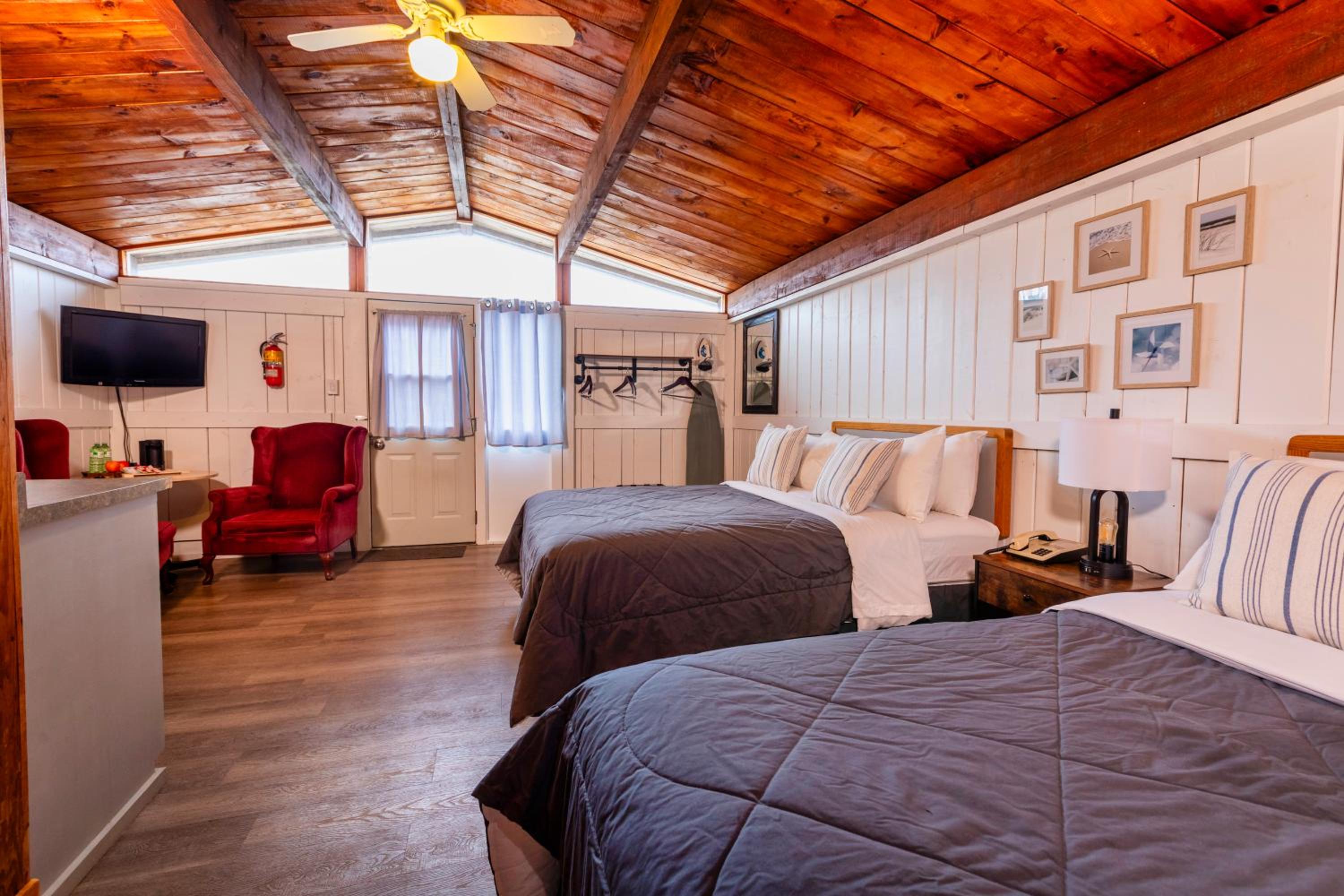 Old Orchard Inn