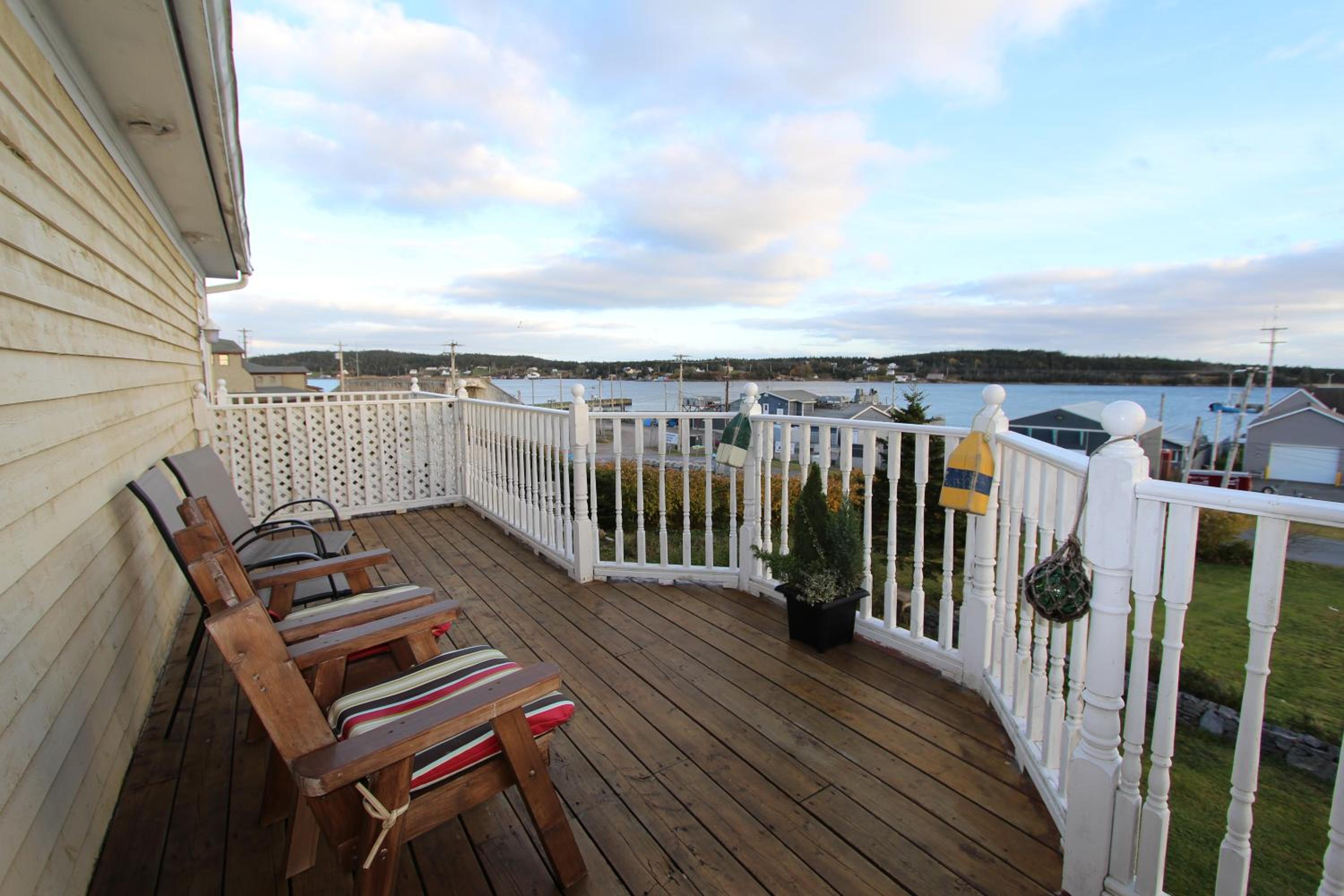 Louisbourg Harbour Inn