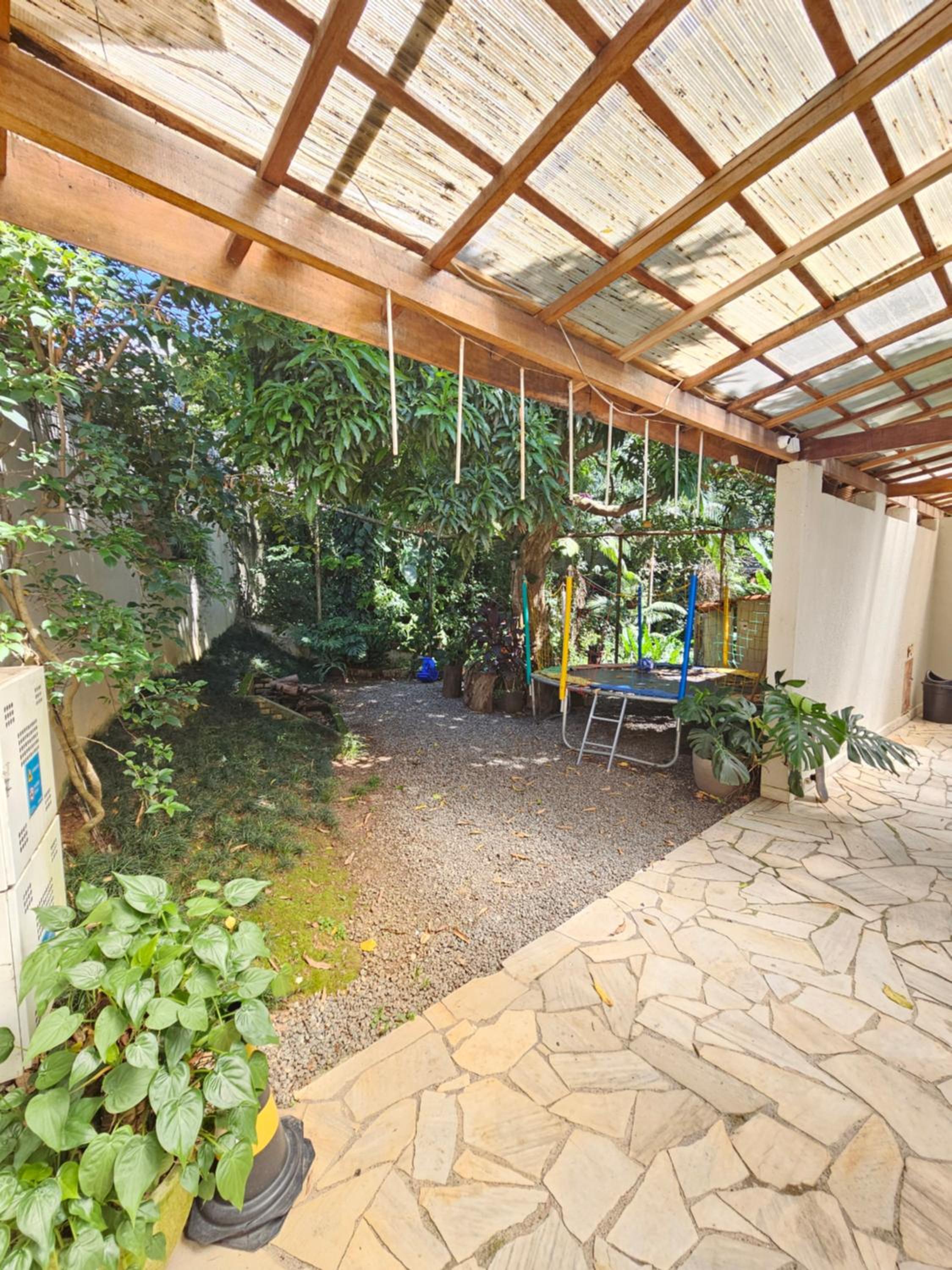 Casa no pé da Serra da Cantareira