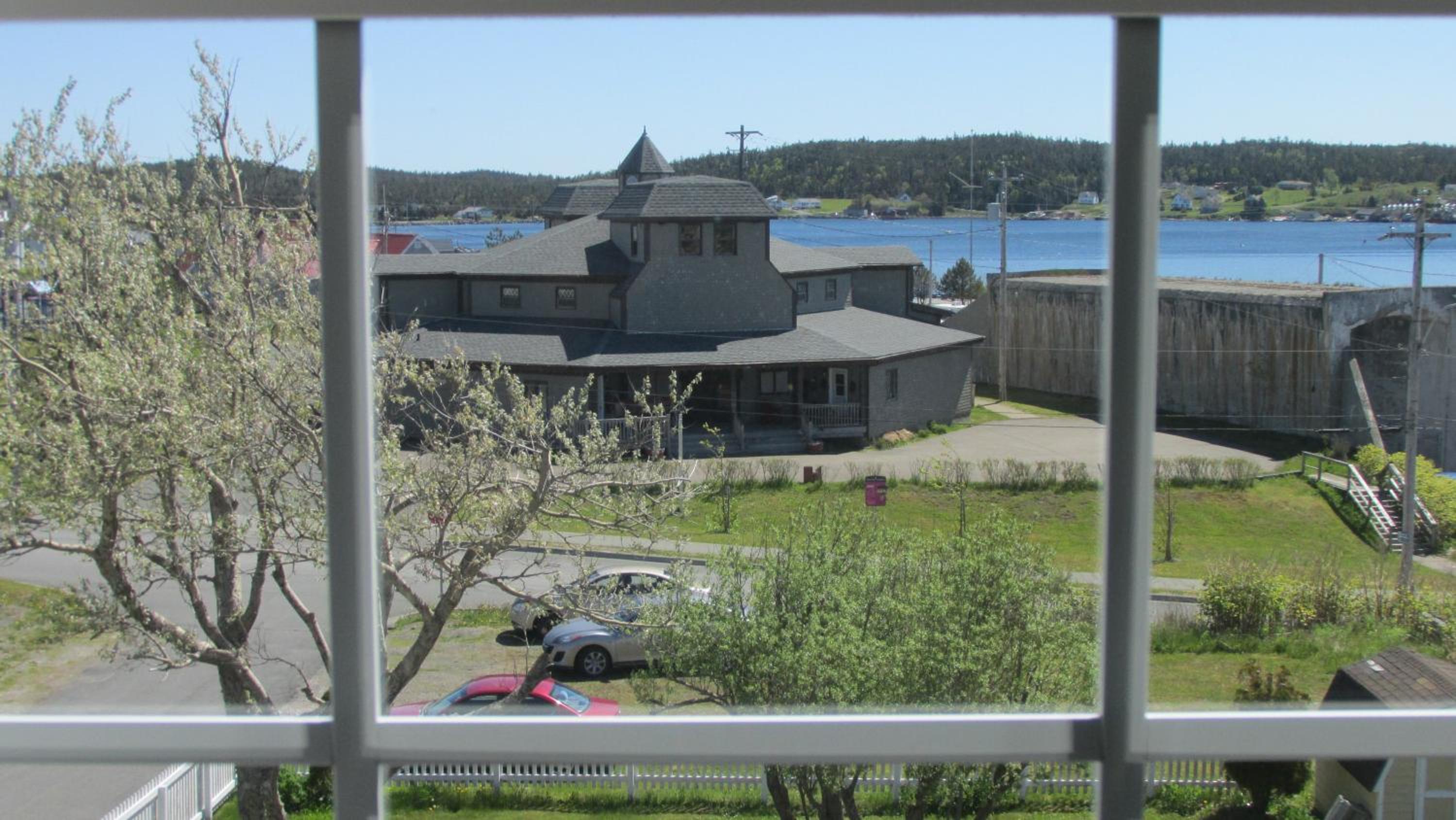 Louisbourg Harbour Inn