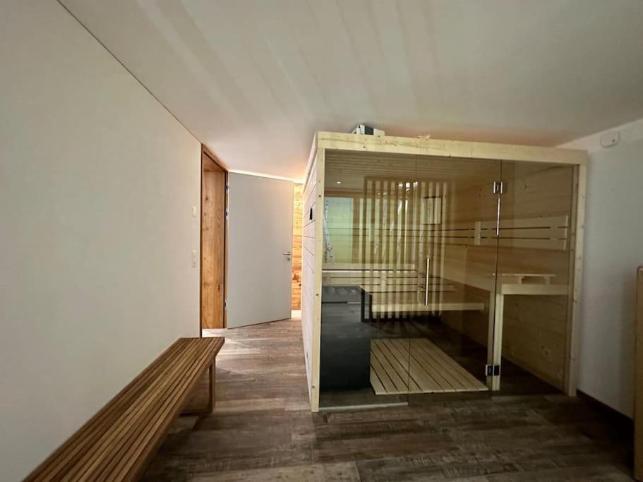 Stylish chalet w/Sauna: Alpine escape