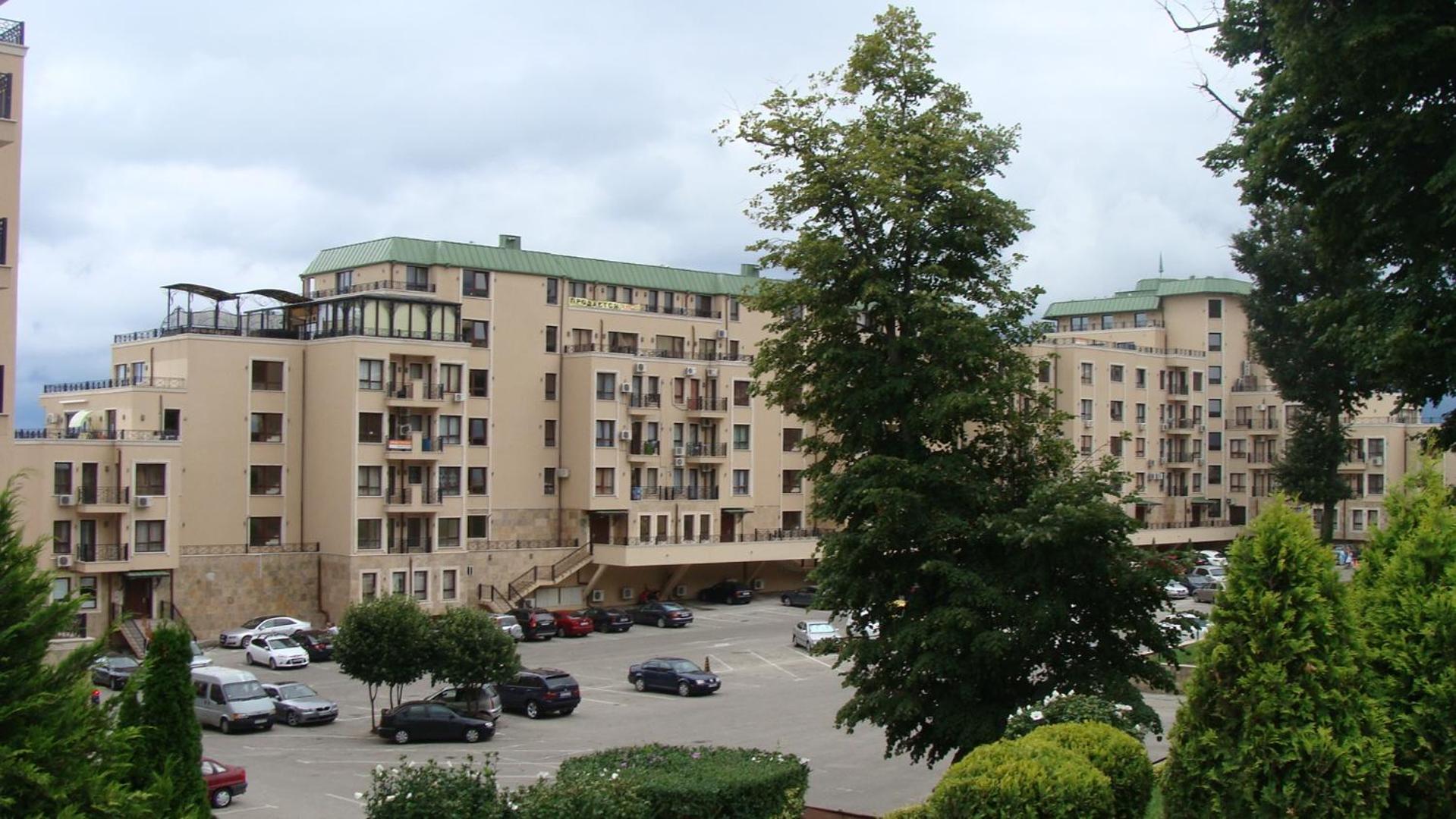 Admiral Apartments