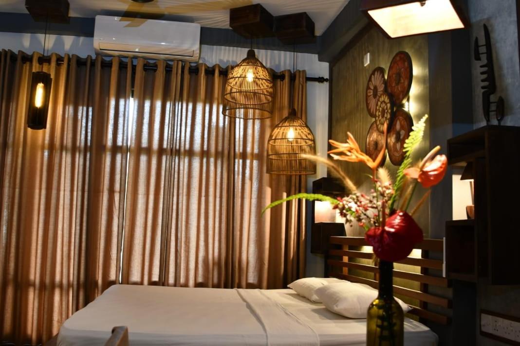 Guruwaththa Eco Lodge