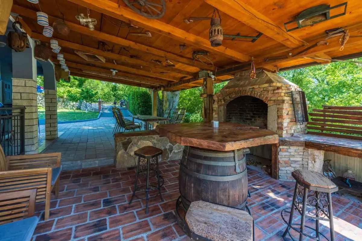 Holiday home in Kostelj 39455